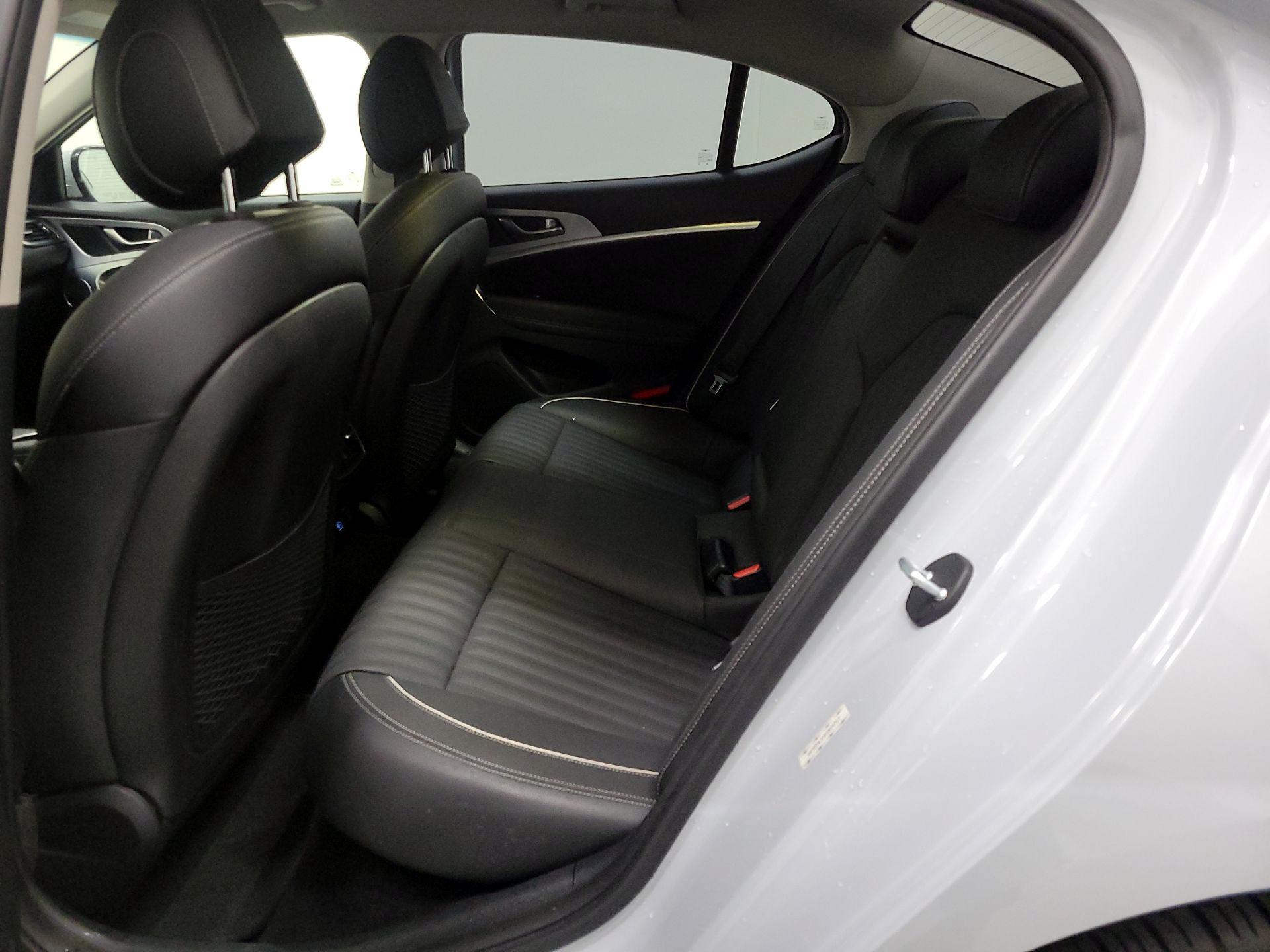 Thumbnail: 2019 Genesis G70 - 20