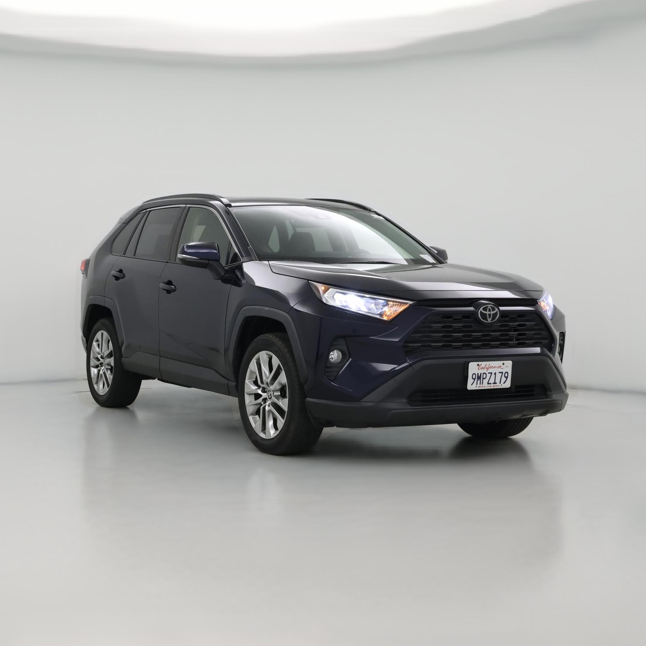 Thumbnail: 2021 Toyota RAV4 - 1