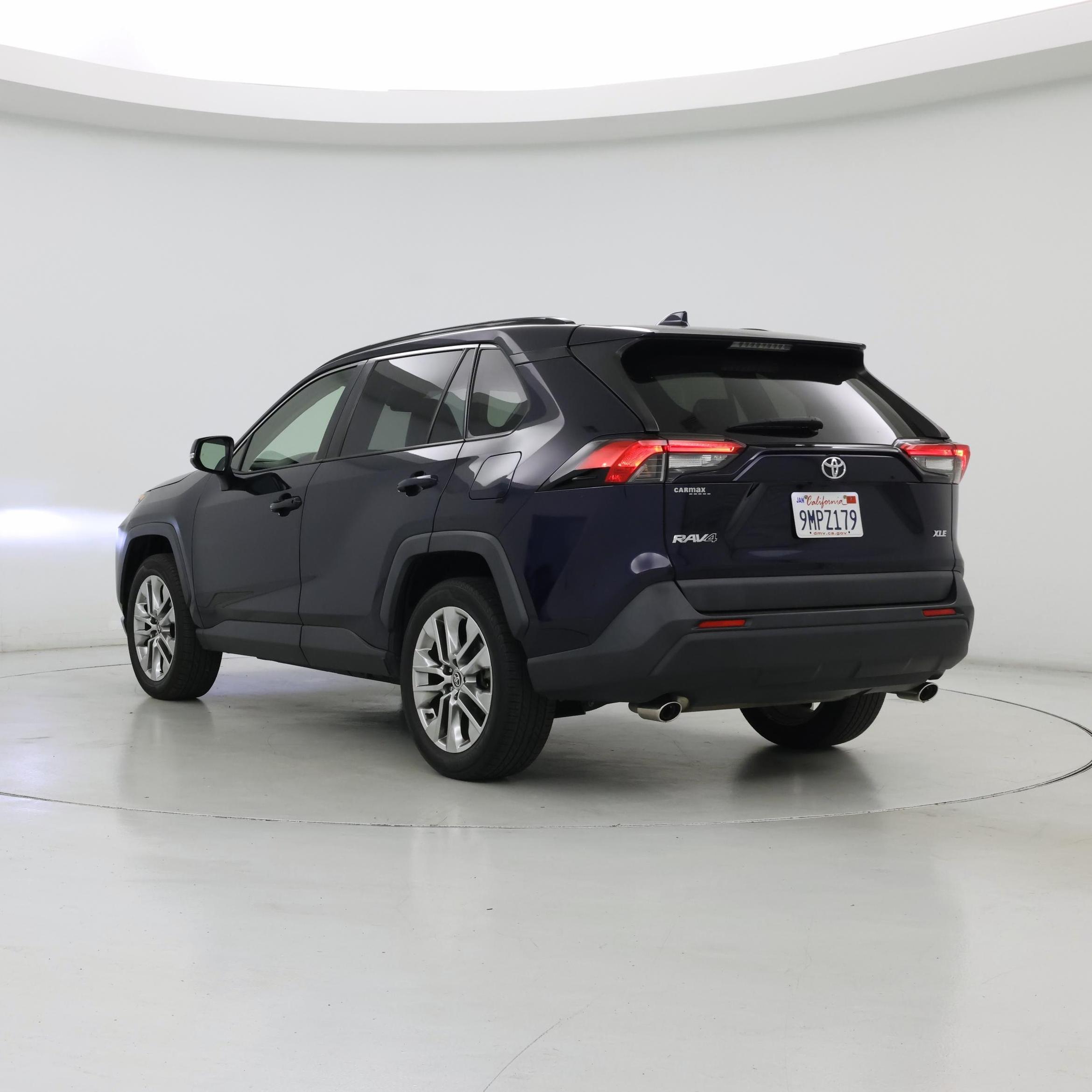 Thumbnail: 2021 Toyota RAV4 - 2