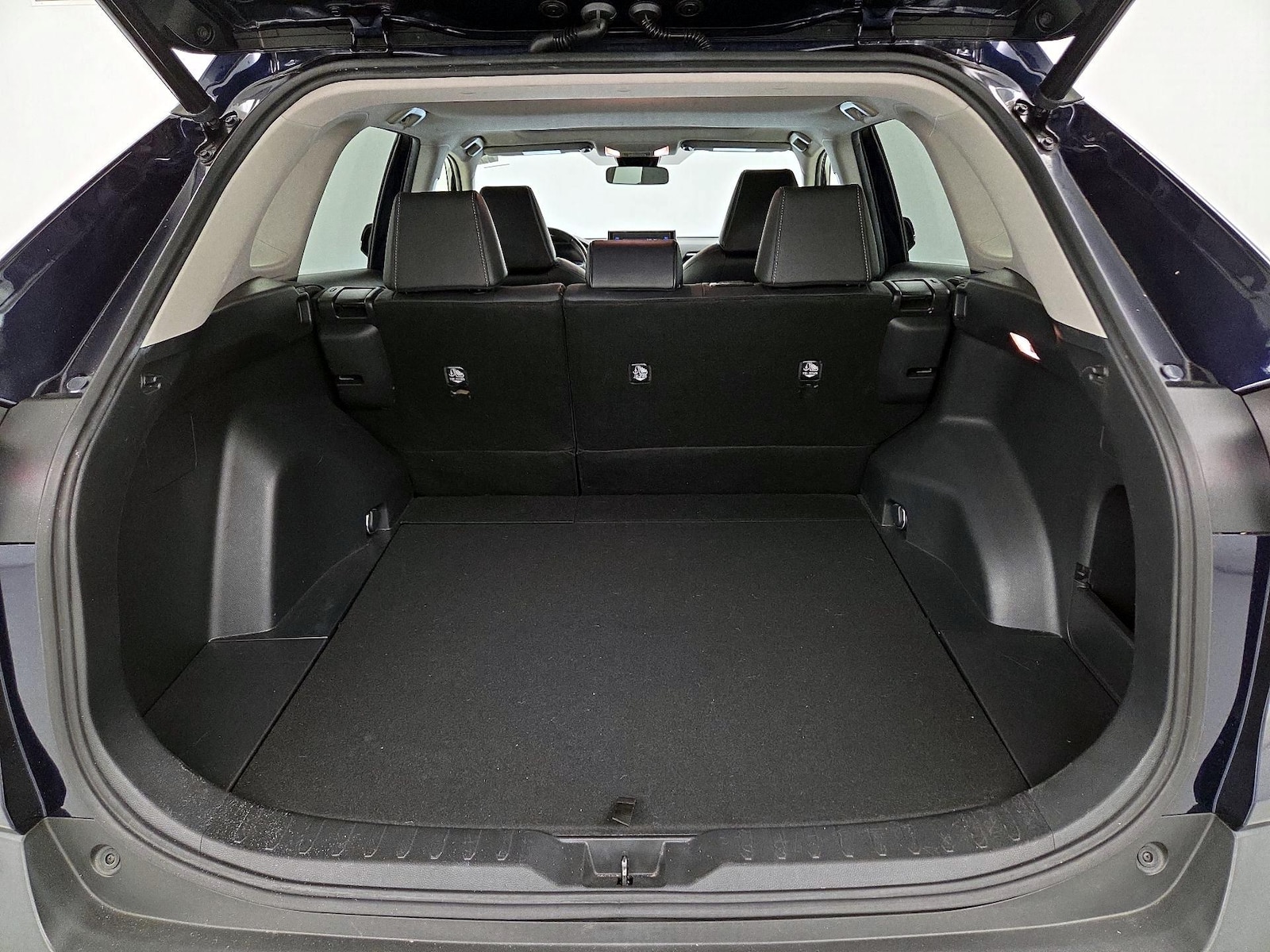 2021 Toyota RAV4 XLE Premium - Photo 22