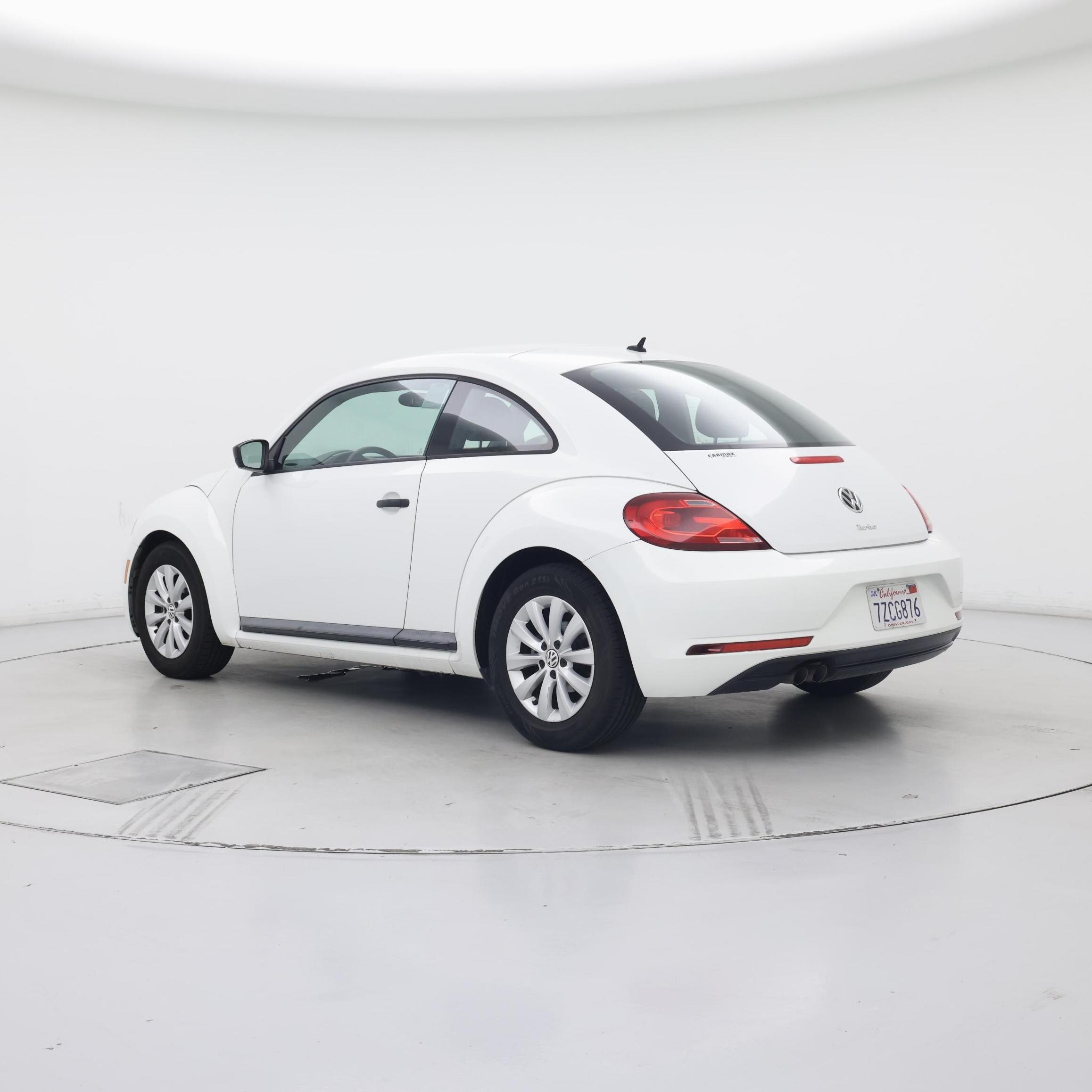 Thumbnail: 2017 Volkswagen Beetle - 2