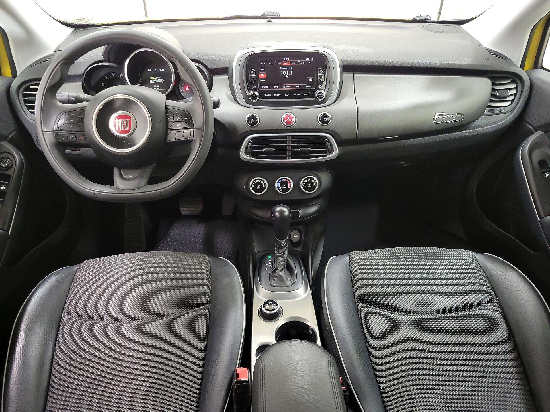 Thumbnail: 2016 Fiat 500X - 9