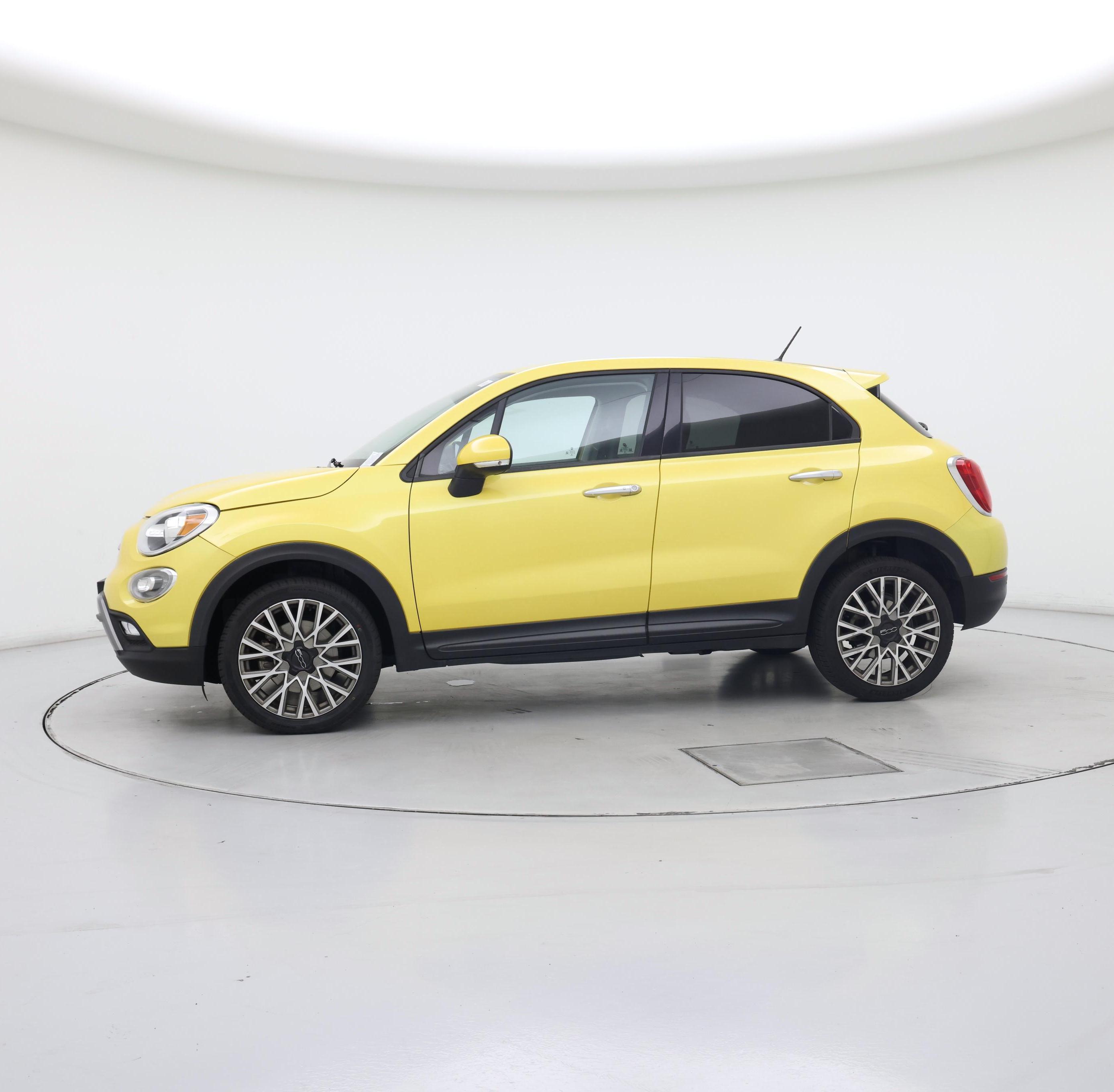 Thumbnail: 2016 Fiat 500X - 3