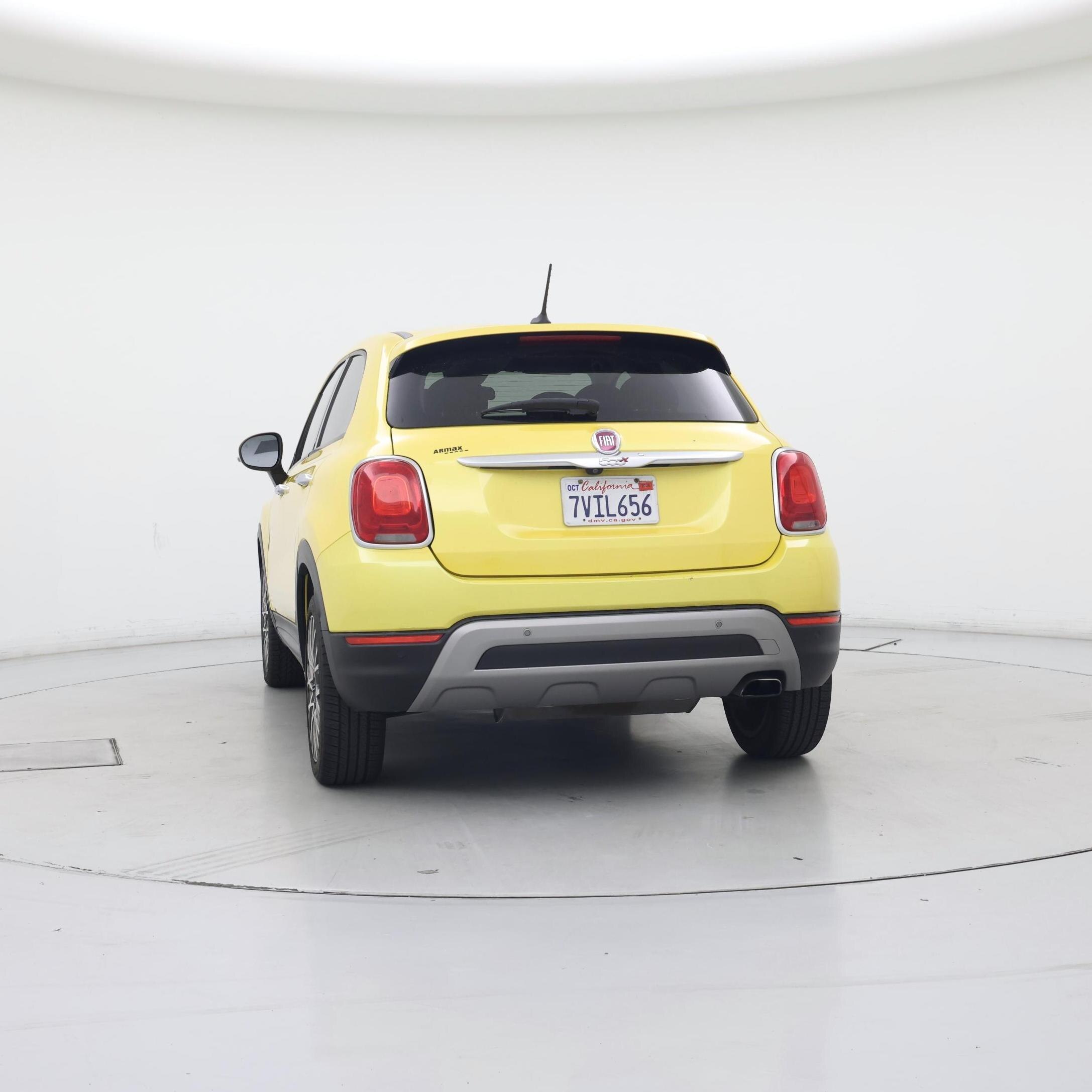 Thumbnail: 2016 Fiat 500X - 6