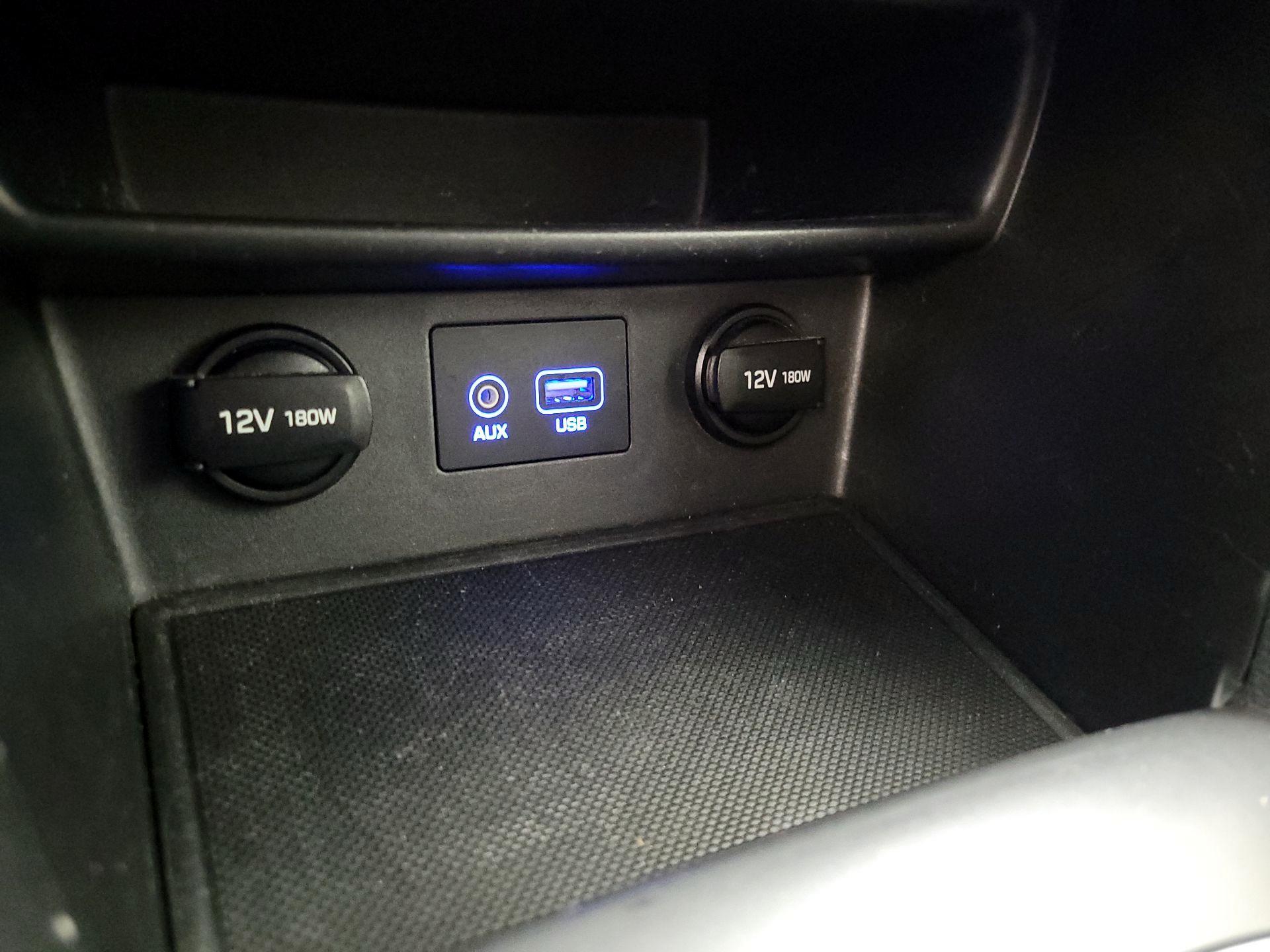 Thumbnail: 2018 Hyundai Kona - 18