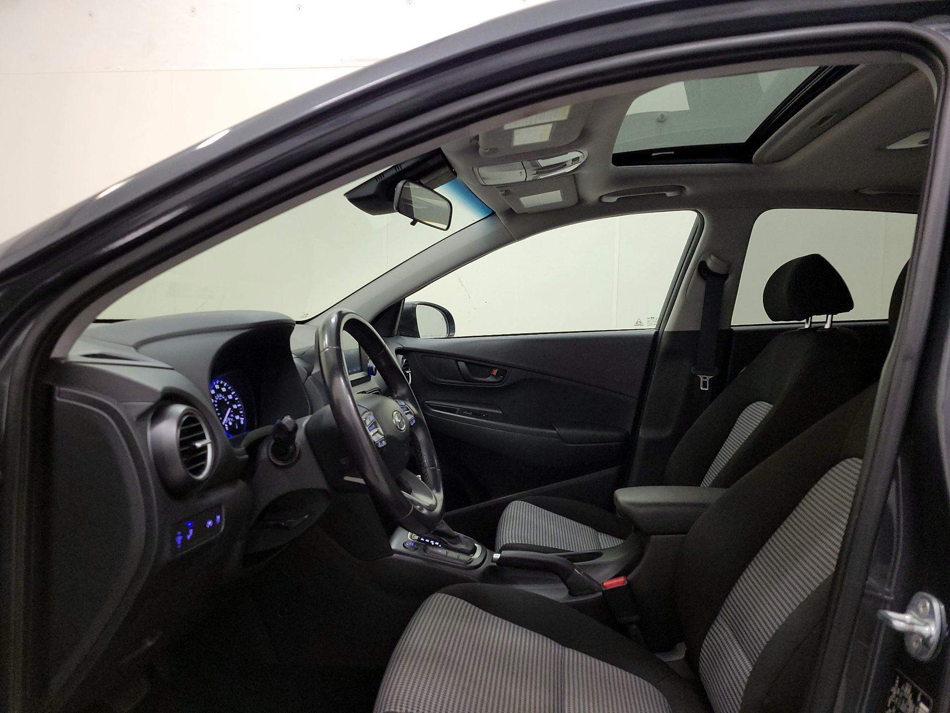 Thumbnail: 2018 Hyundai Kona - 19