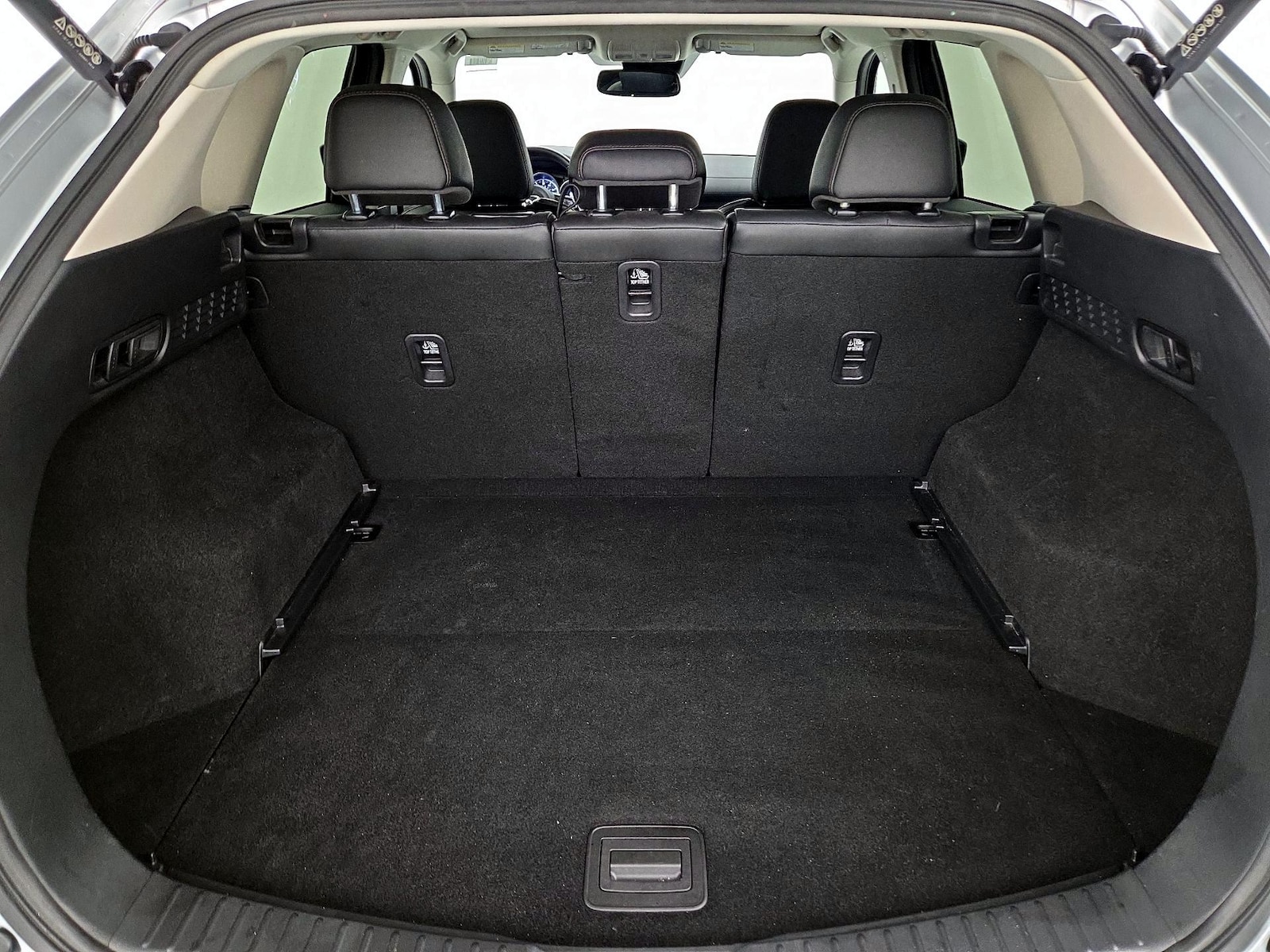 2023 Mazda CX-5 S Preferred package - Photo 22