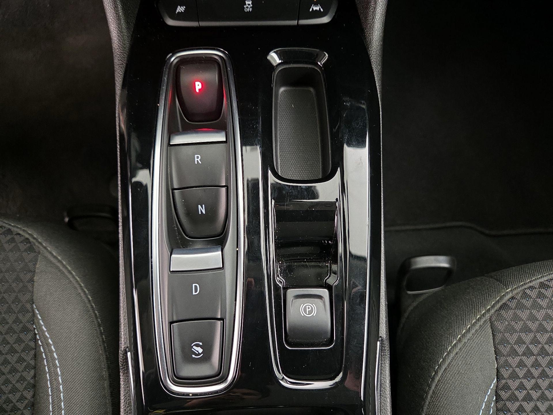 Thumbnail: 2023 Chevrolet Bolt EUV - 17