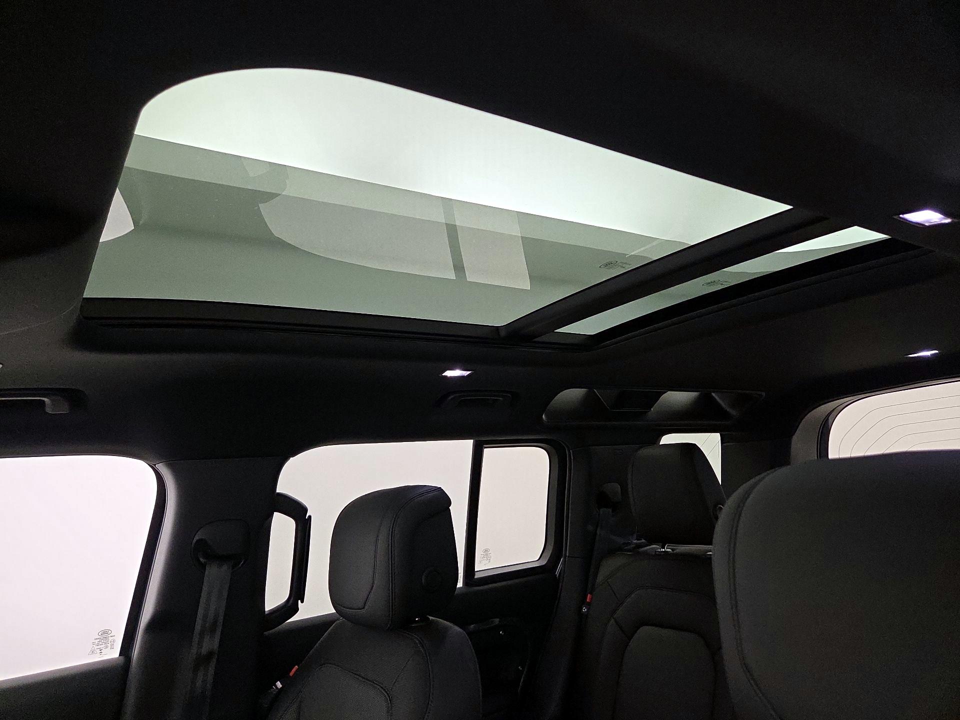 Thumbnail: 2024 Land Rover Defender - 19