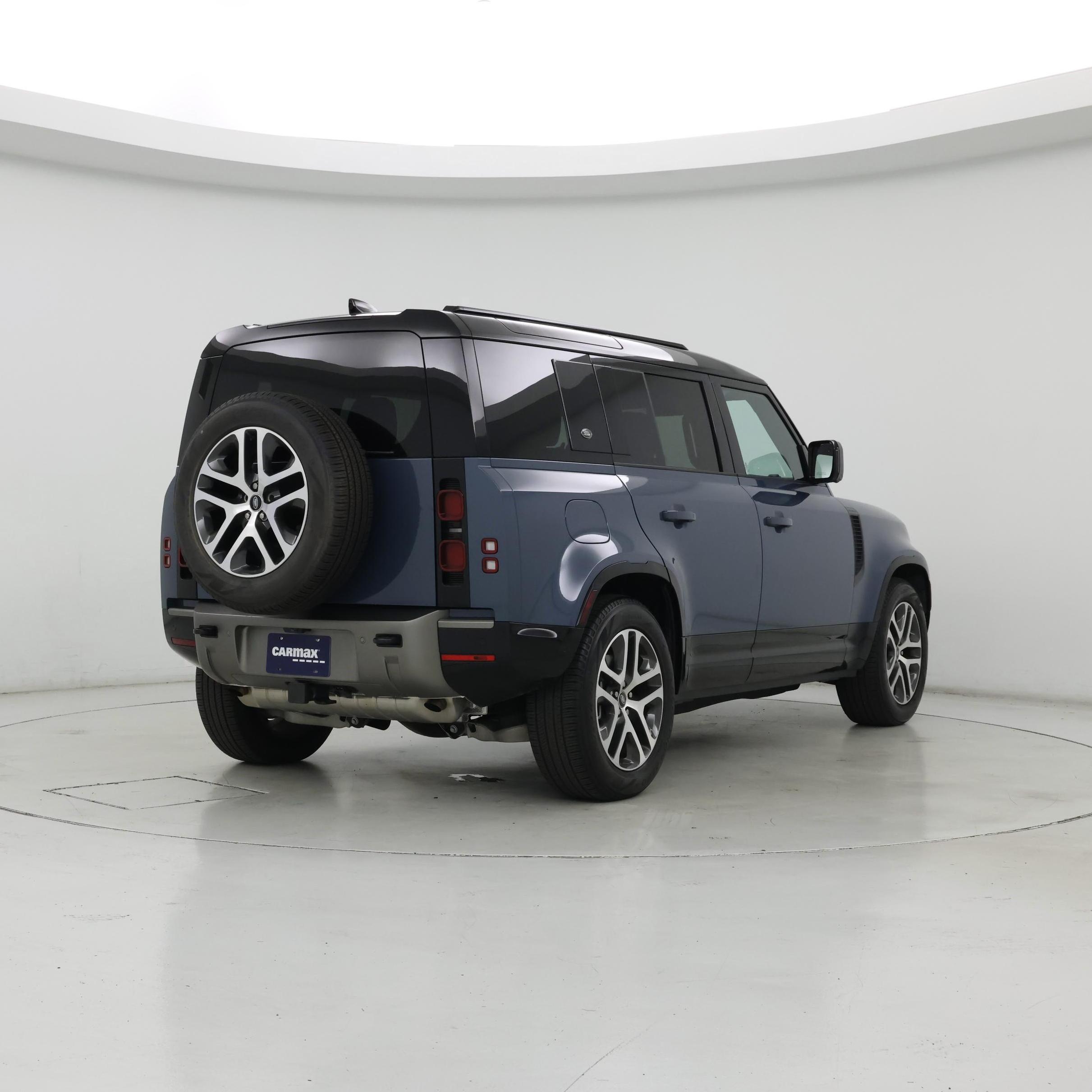 Thumbnail: 2024 Land Rover Defender - 8