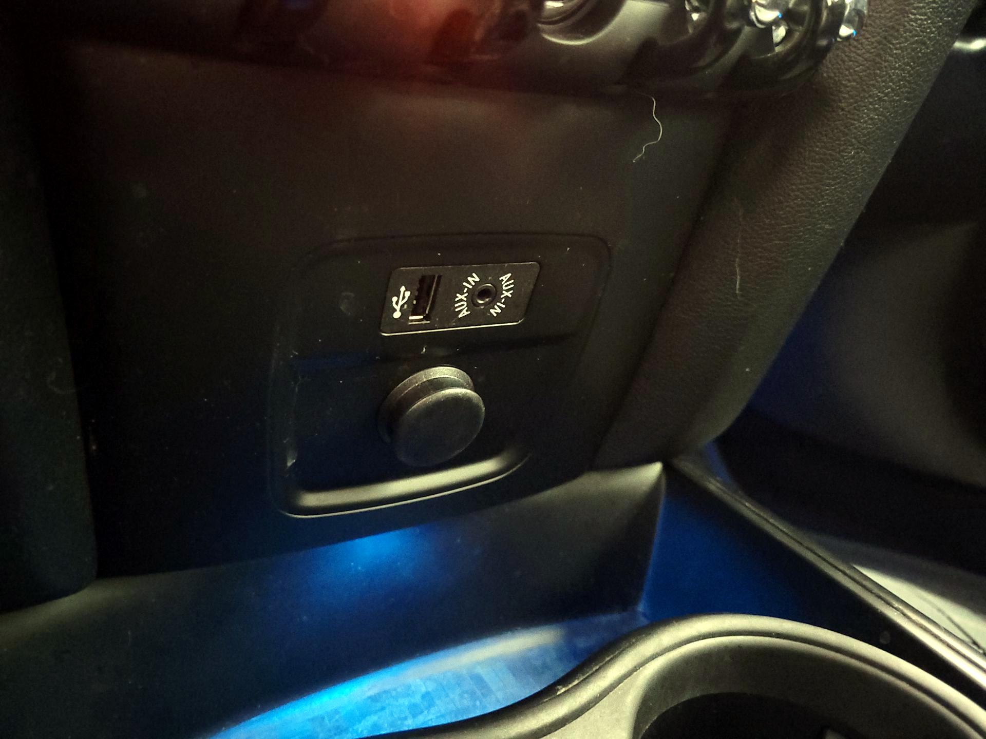 Thumbnail: 2018 MINI Cooper Countryman - 18