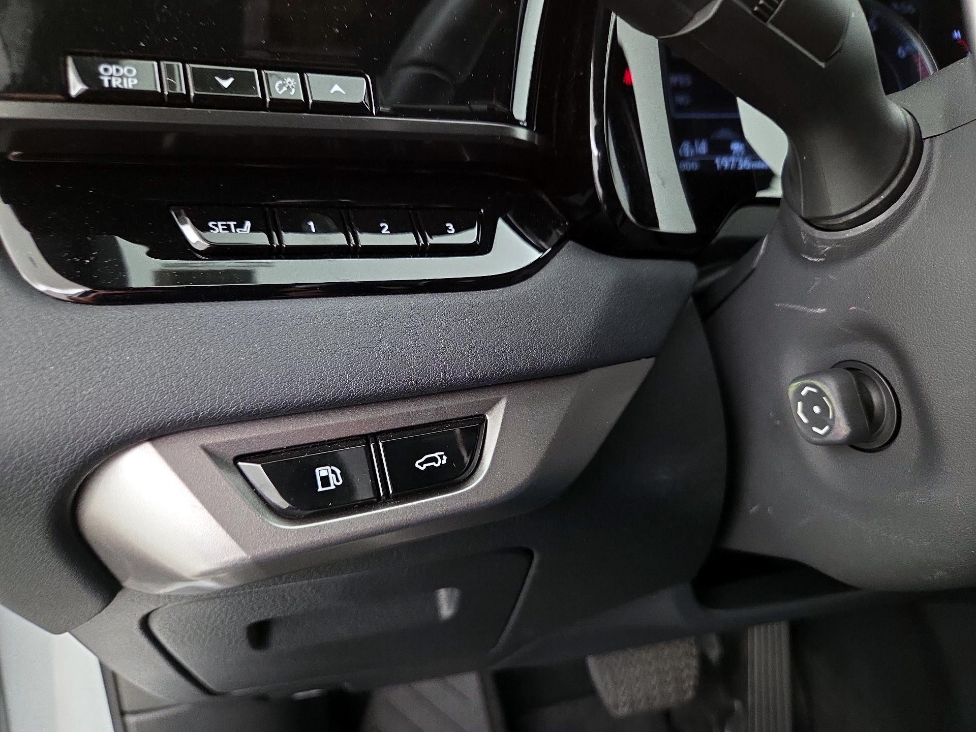 Thumbnail: 2024 Lexus RX - 13