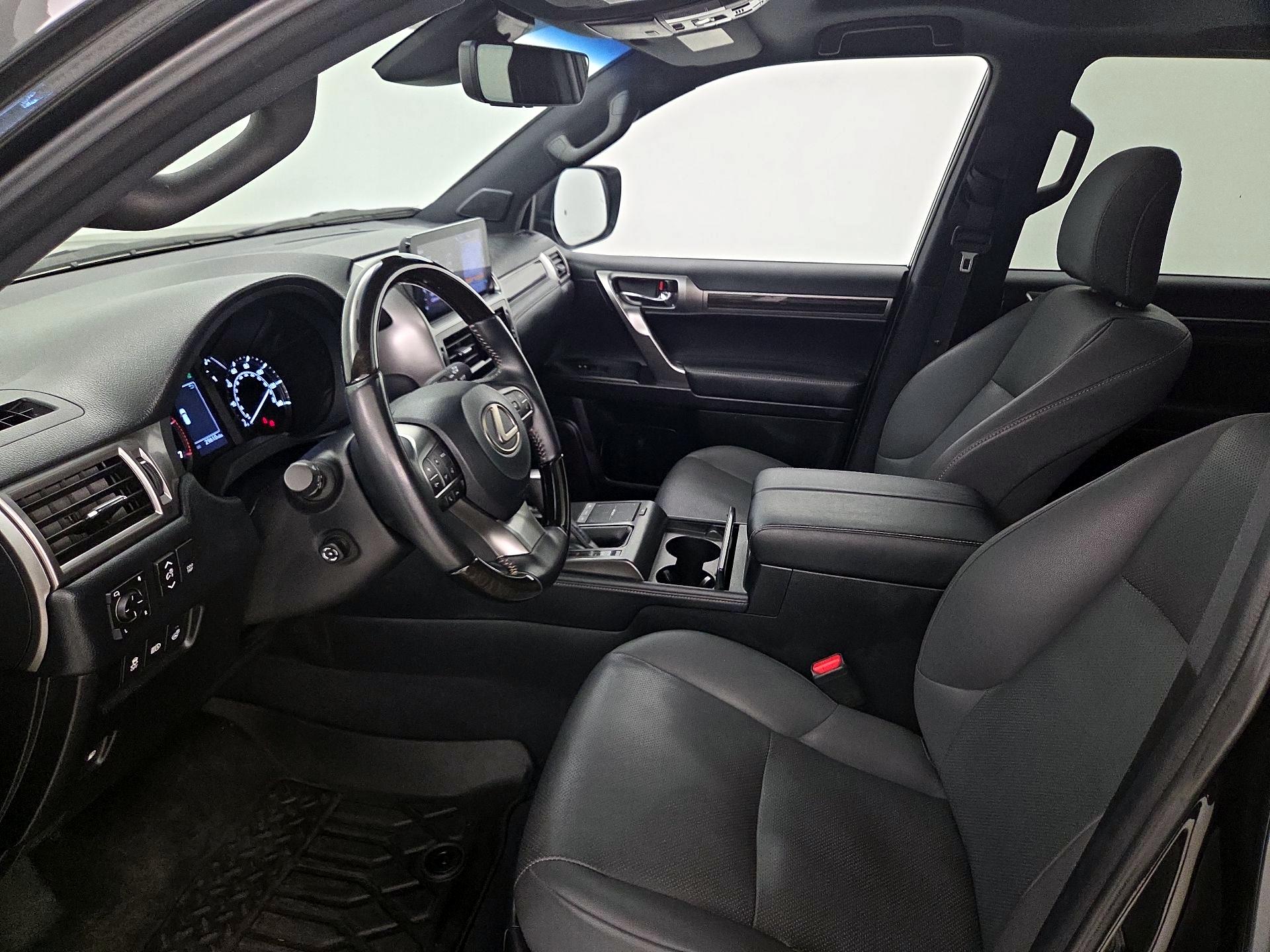 Thumbnail: 2023 Lexus GX - 11