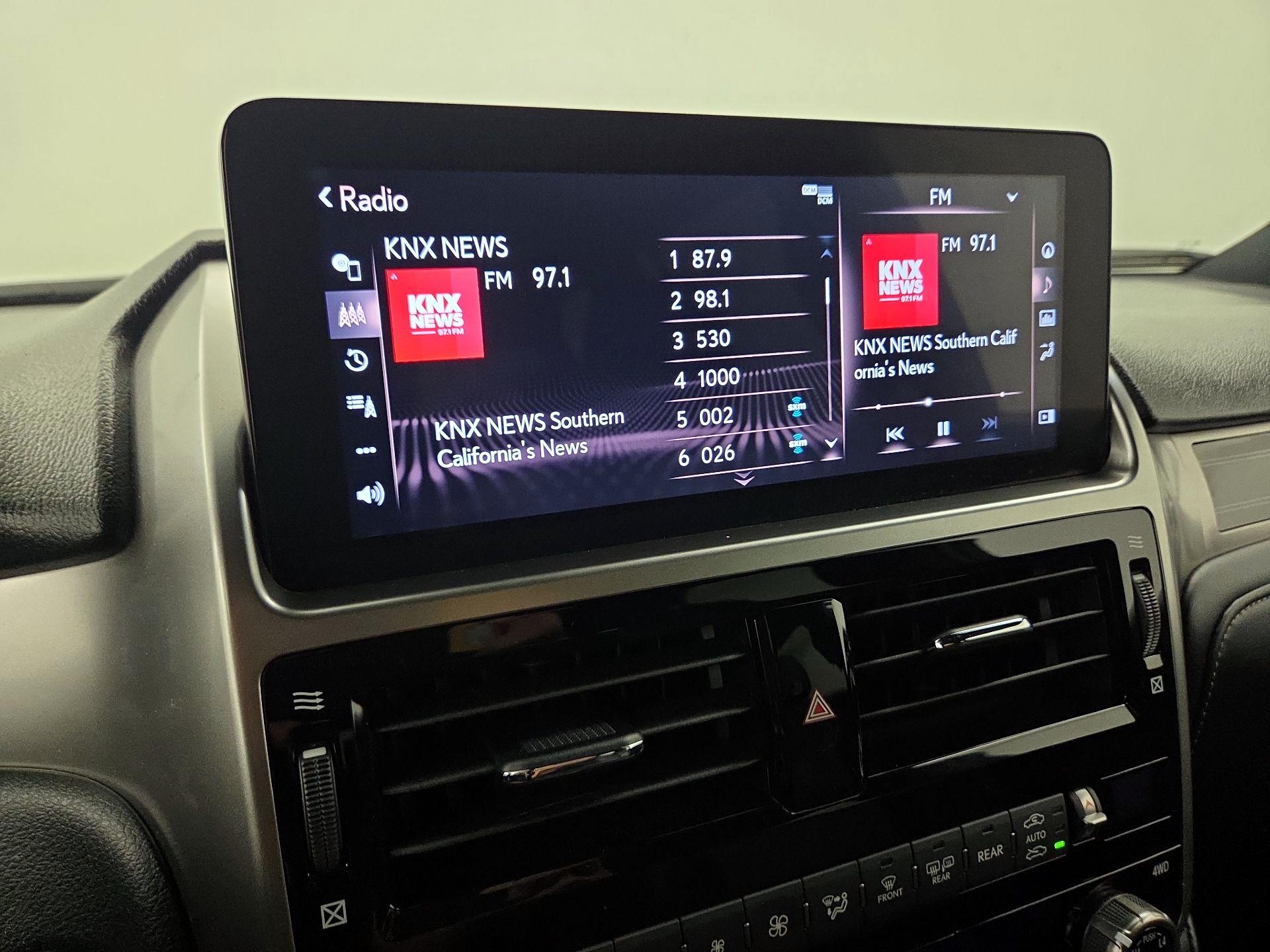 Thumbnail: 2023 Lexus GX - 16