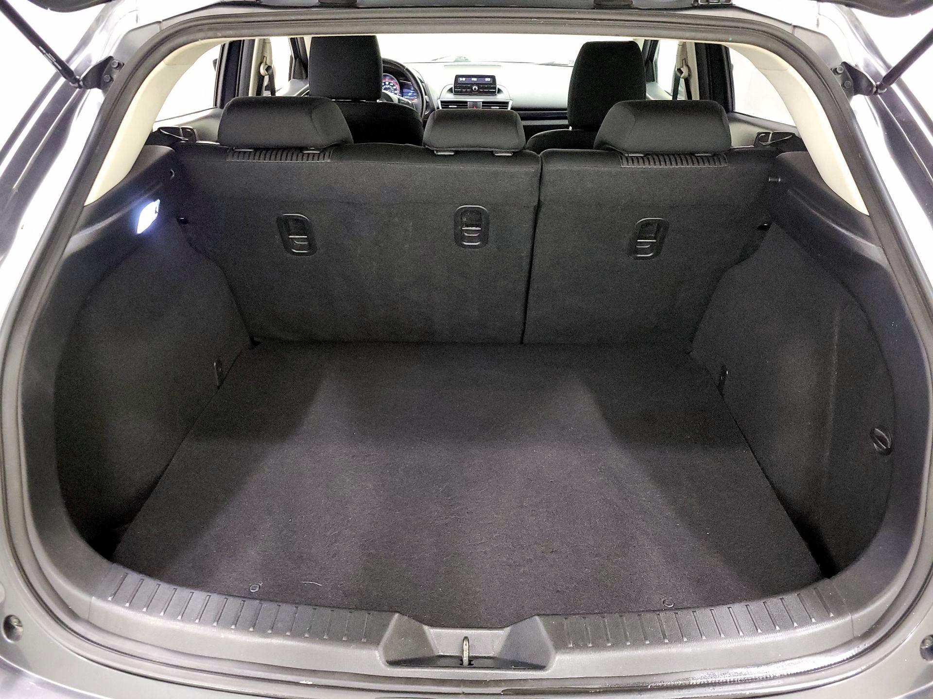 Thumbnail: 2014 Mazda Mazda3 - 18