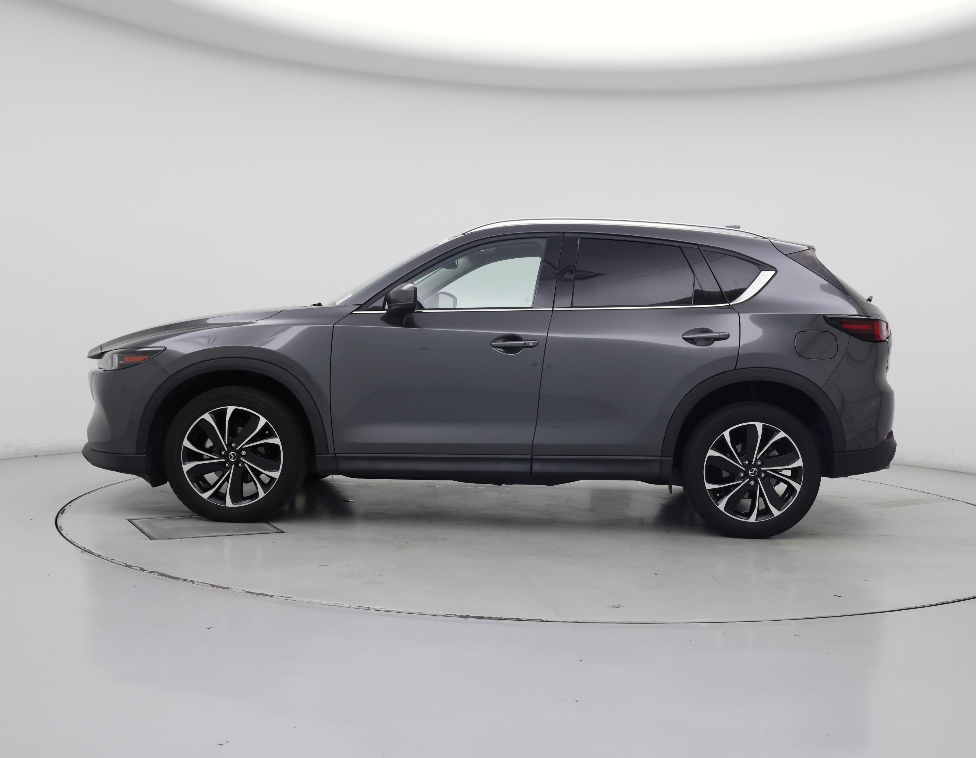 Thumbnail: 2022 Mazda CX-5 - 3