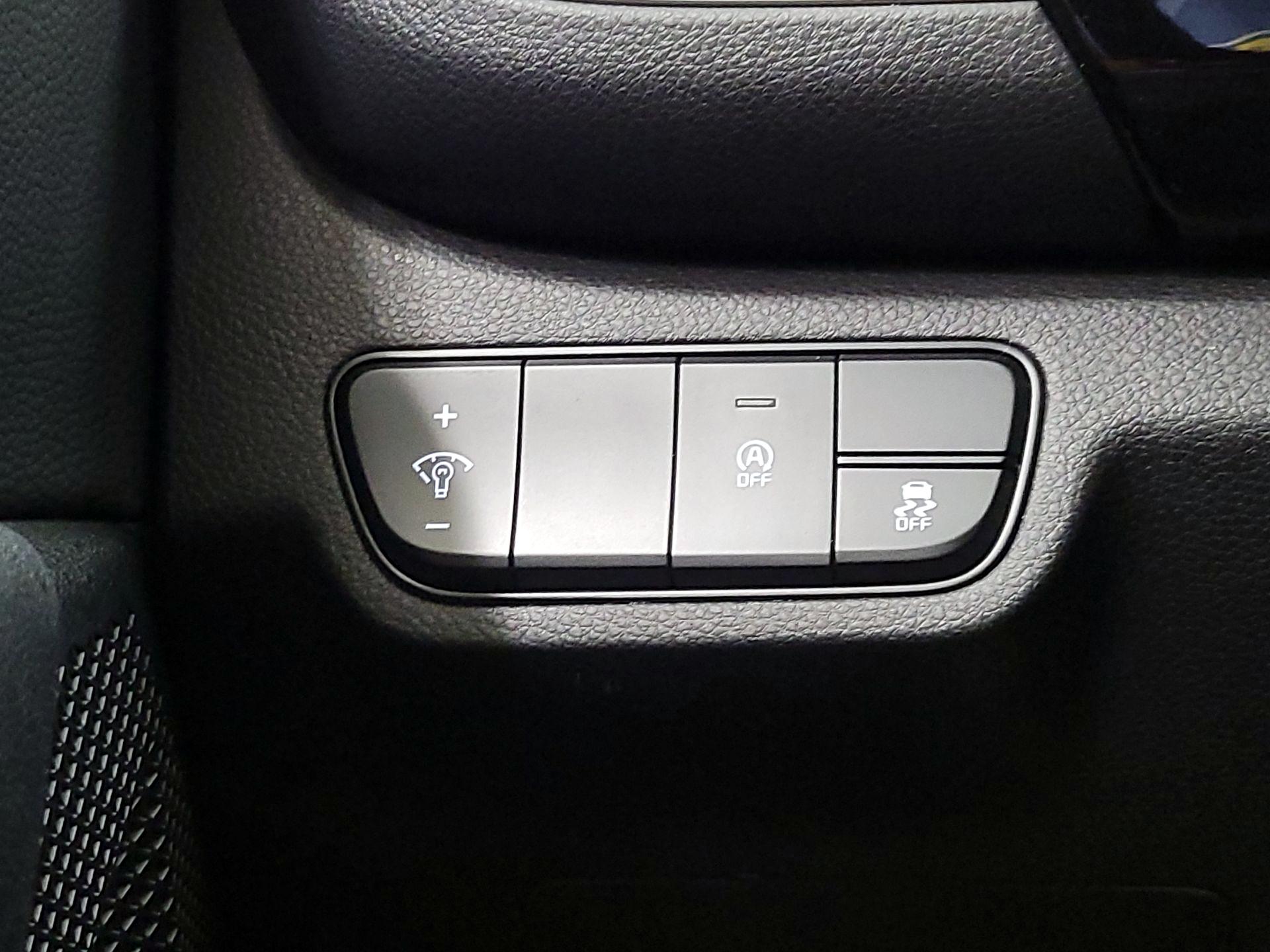 Thumbnail: 2024 Kia Seltos - 13