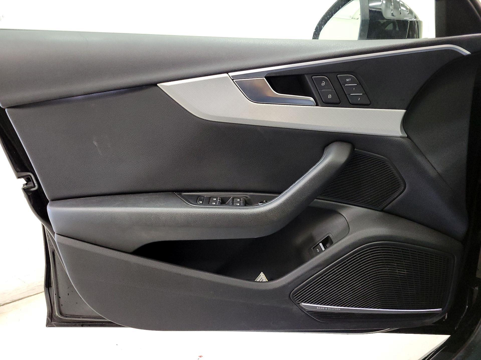 Thumbnail: 2017 Audi A4 - 12