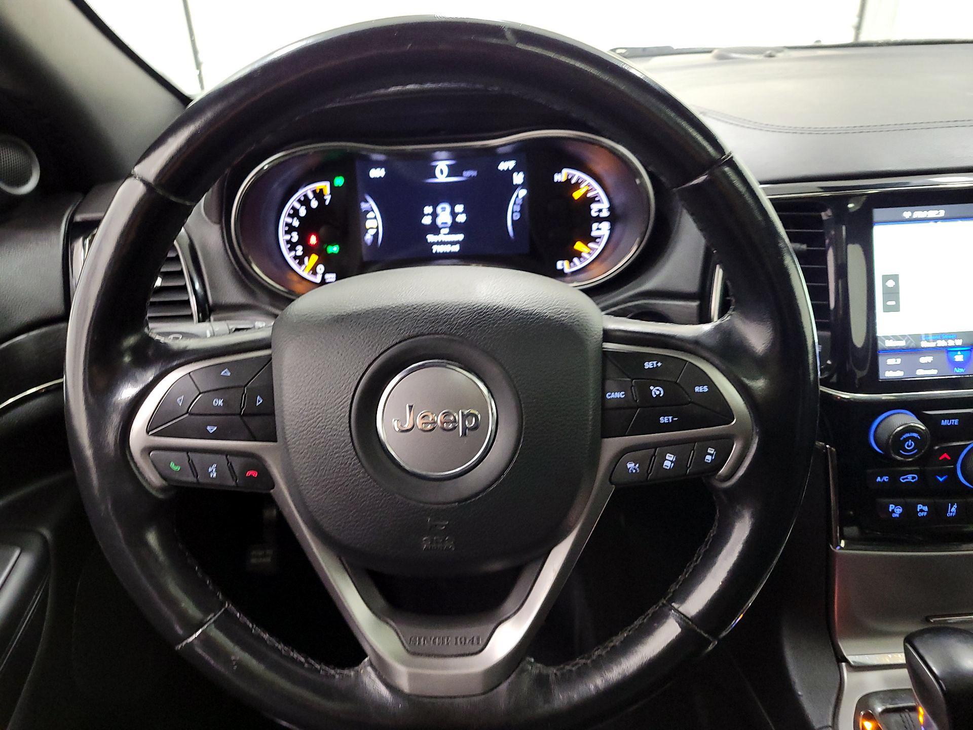 Thumbnail: 2021 Jeep Grand Cherokee - 10