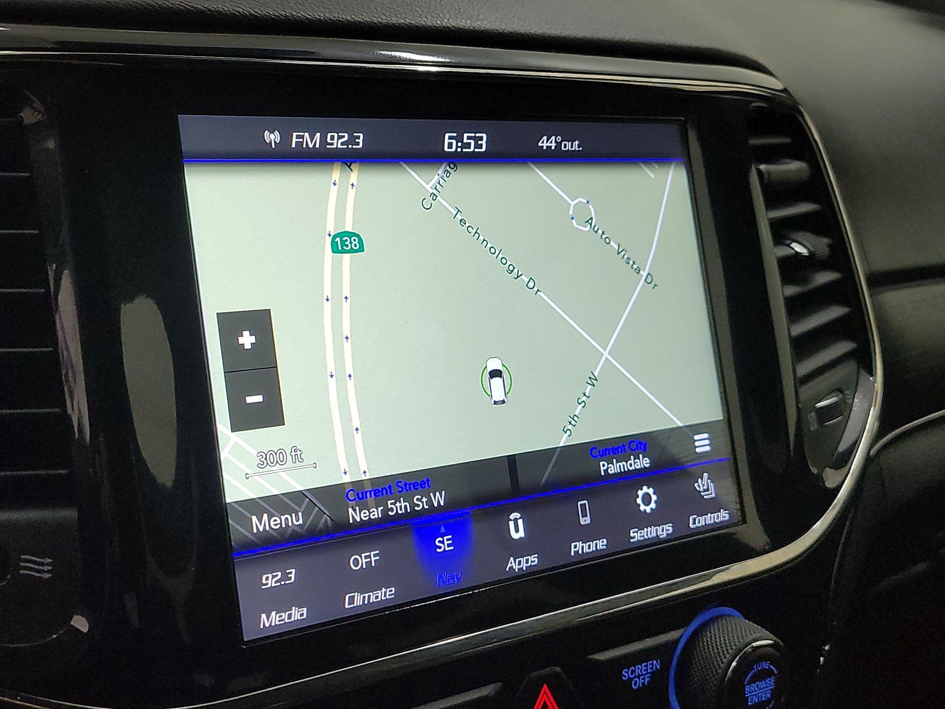 Thumbnail: 2021 Jeep Grand Cherokee - 14