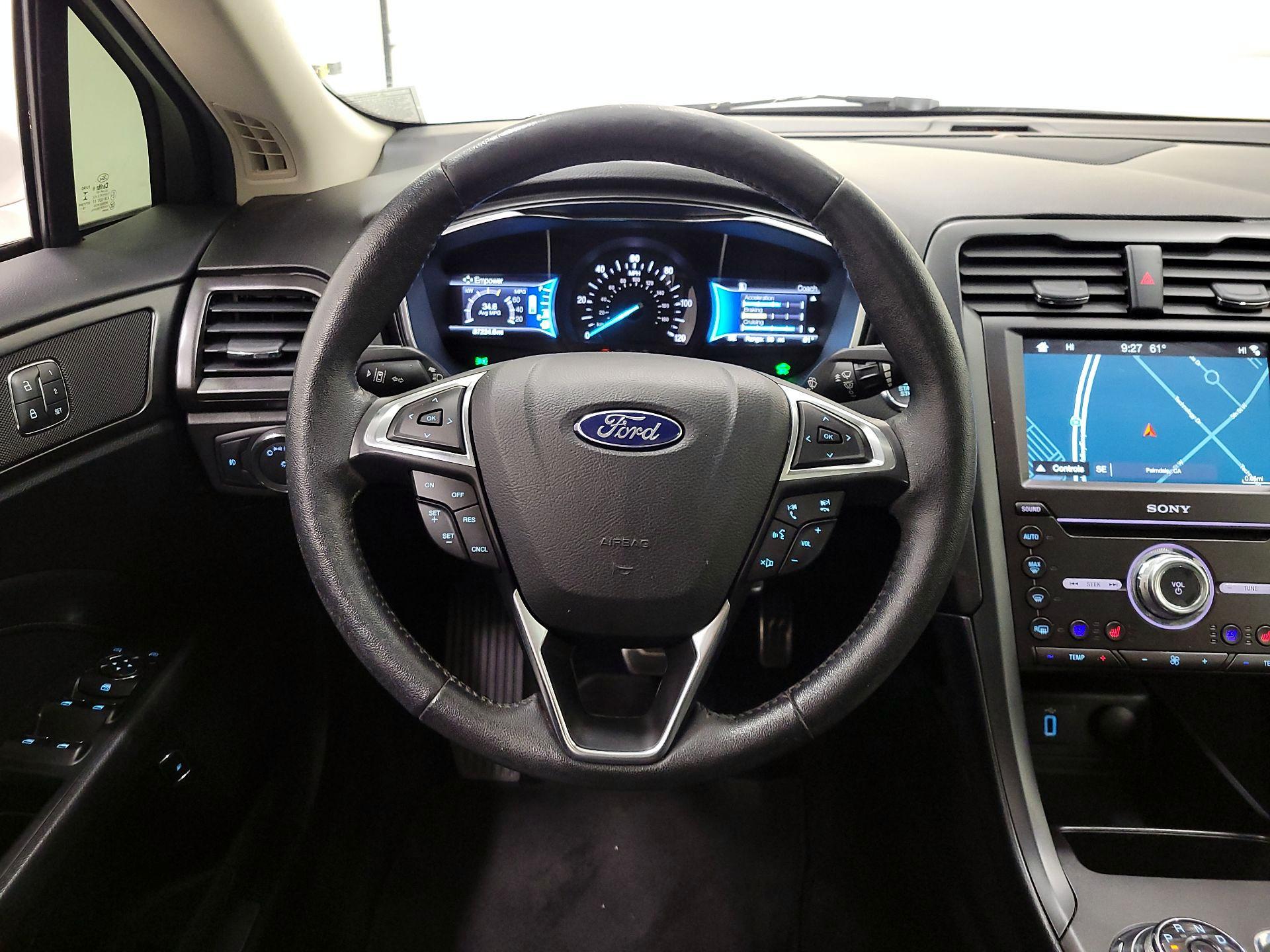 Thumbnail: 2017 Ford Fusion - 10