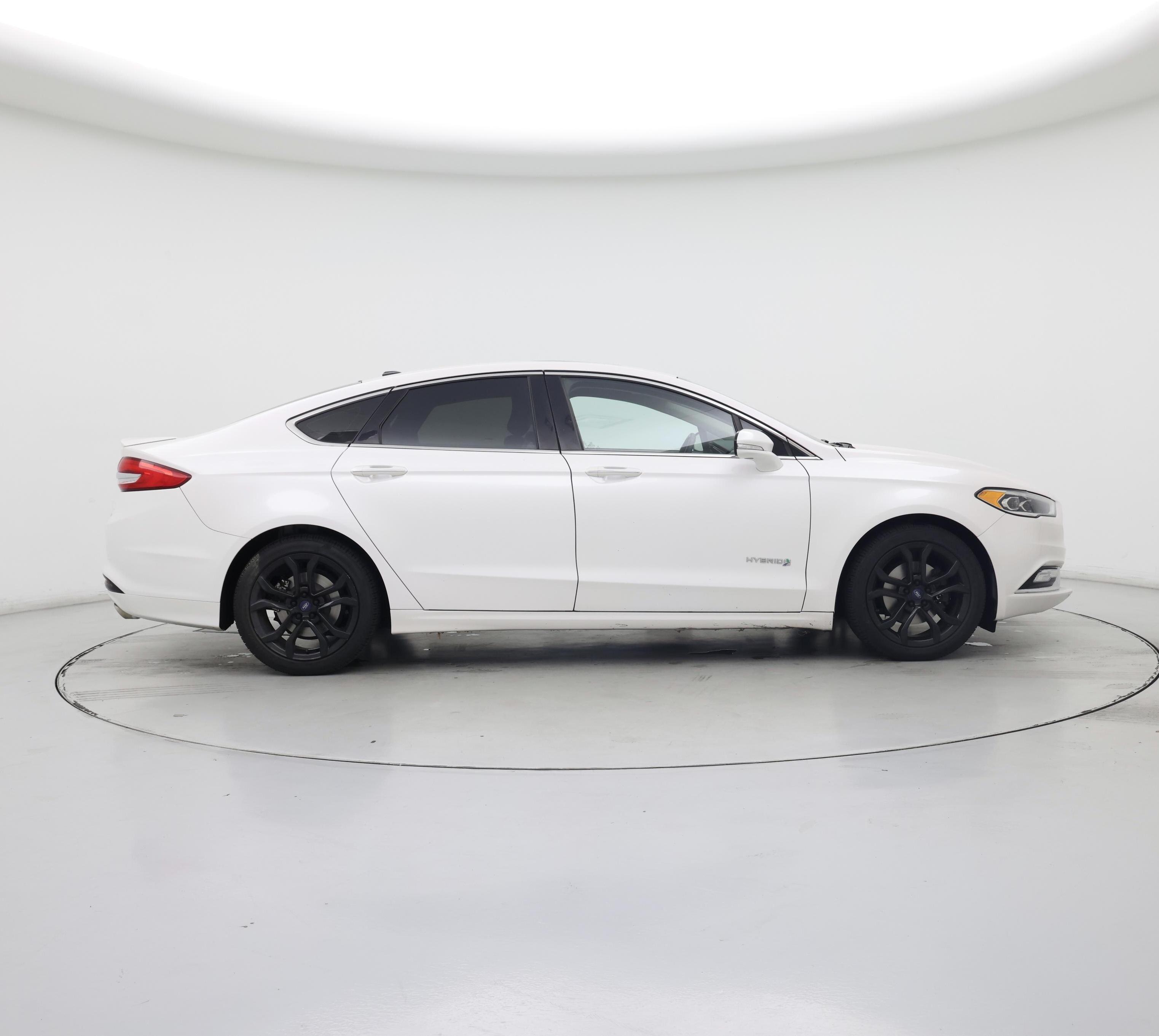 Thumbnail: 2017 Ford Fusion - 7