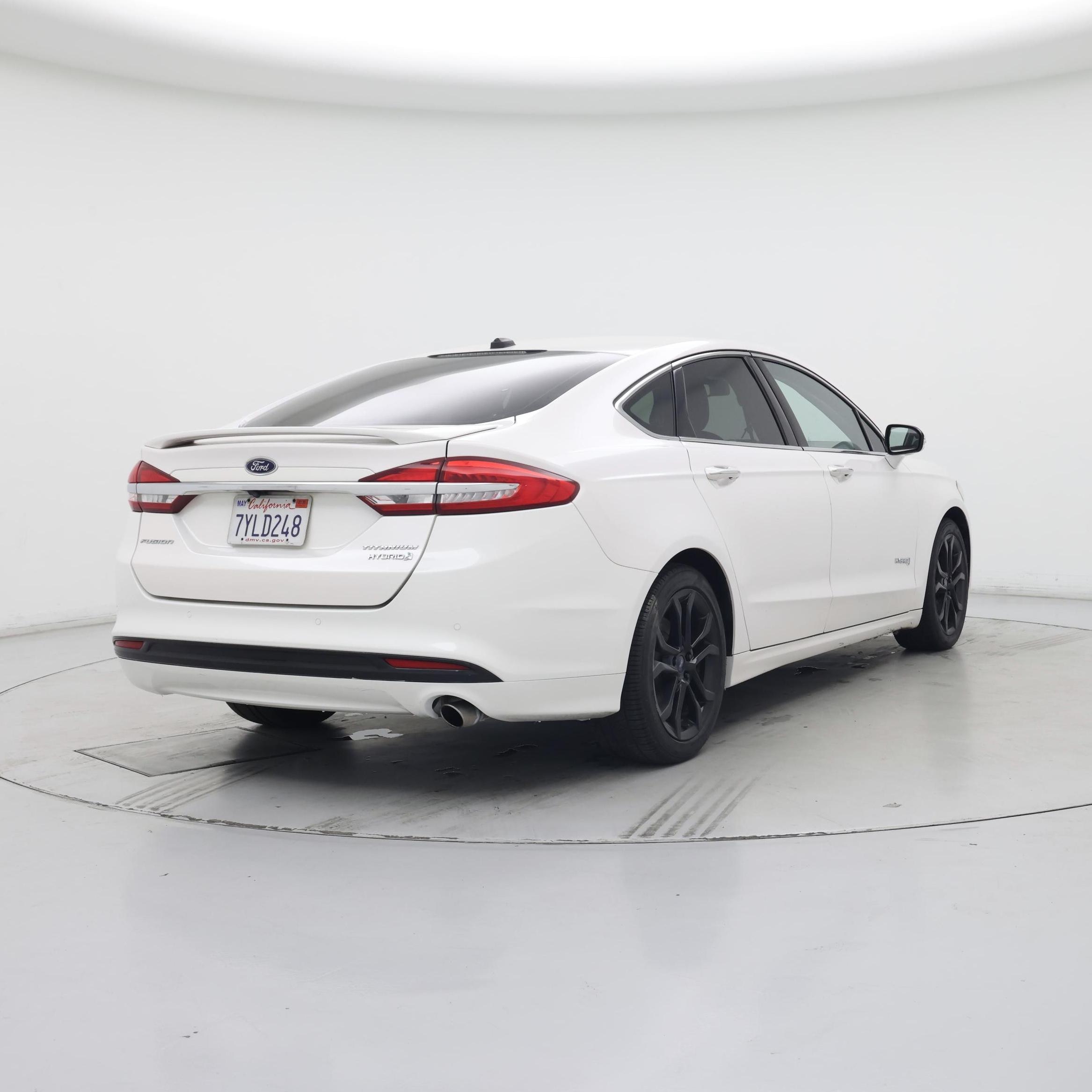 Thumbnail: 2017 Ford Fusion - 8