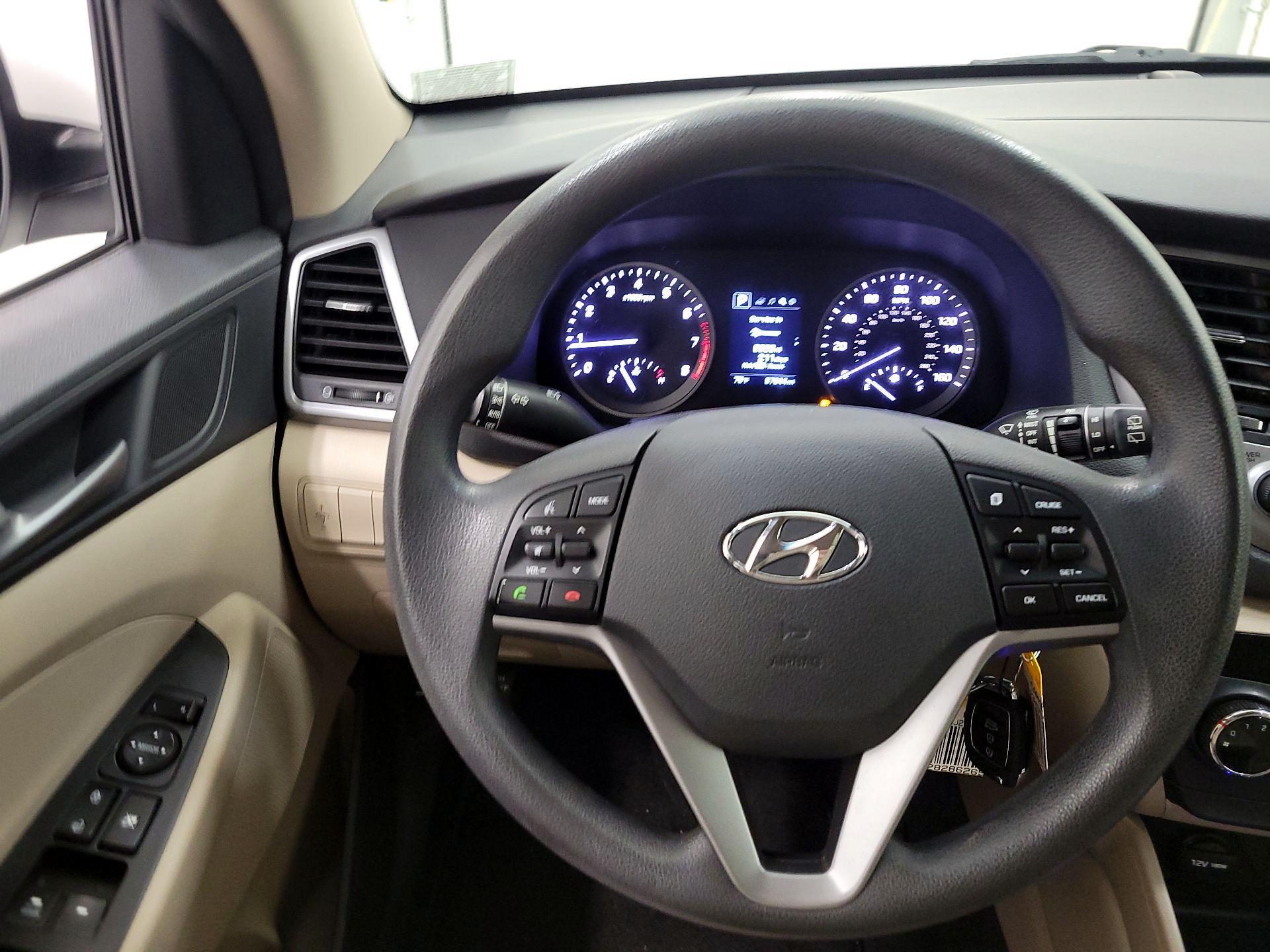 Thumbnail: 2017 Hyundai Tucson - 10