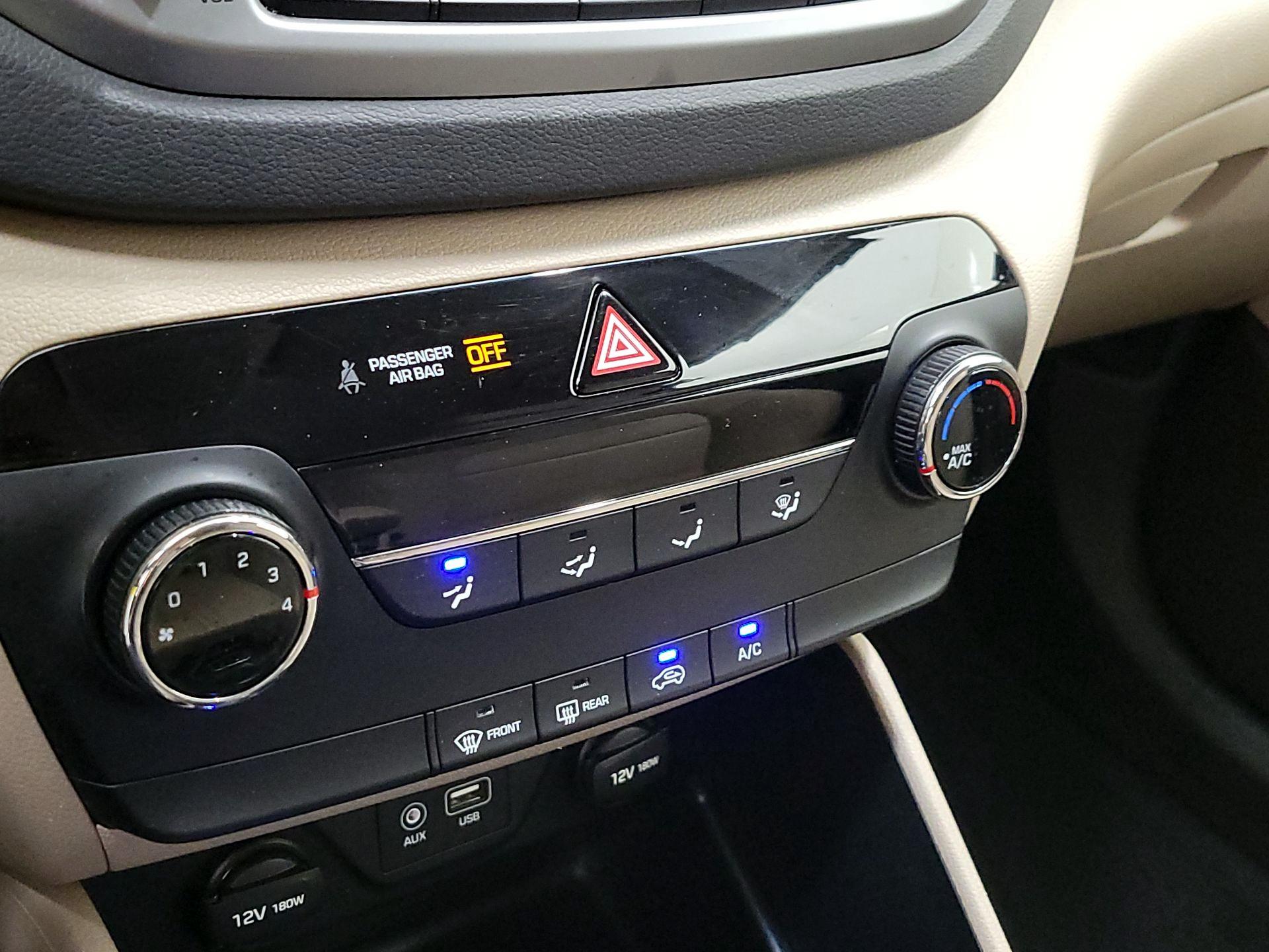 Thumbnail: 2017 Hyundai Tucson - 16