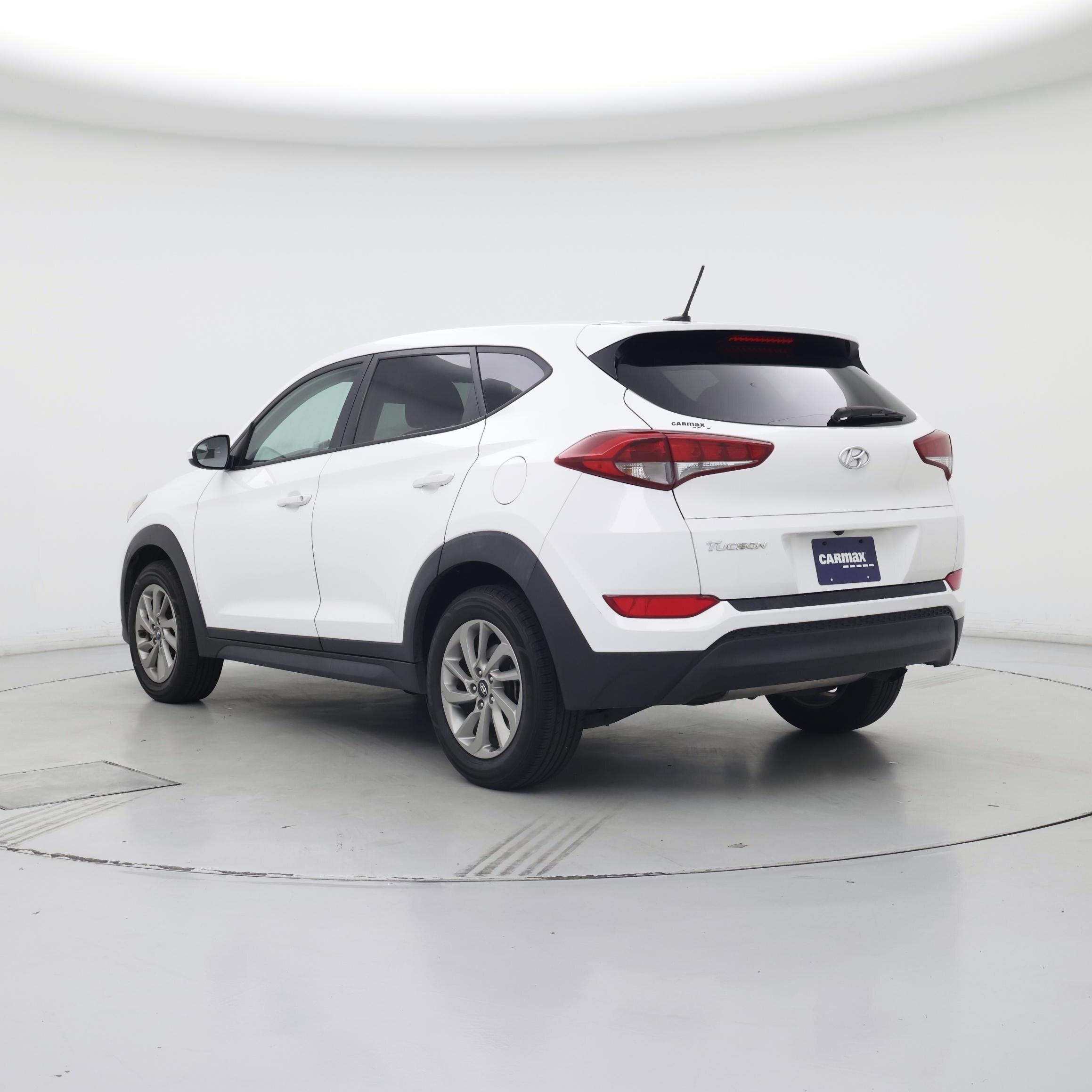 Thumbnail: 2017 Hyundai Tucson - 2