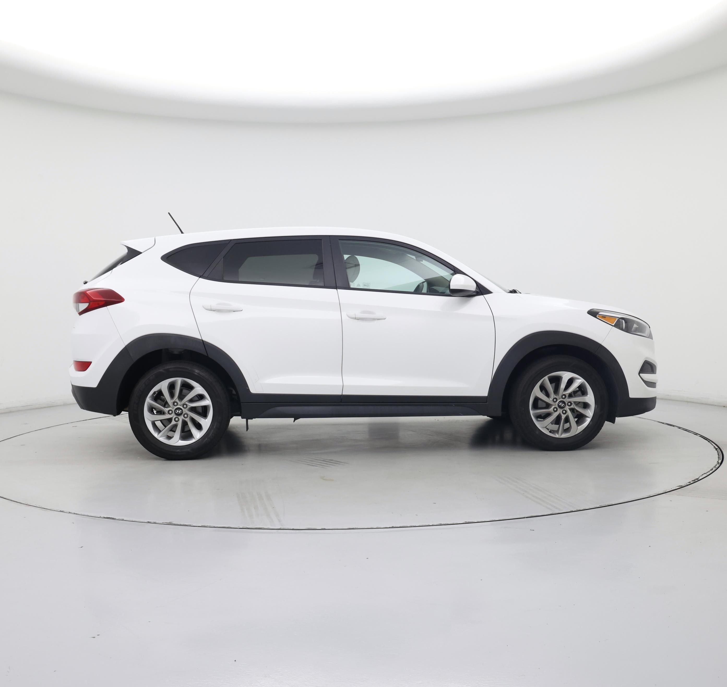 Thumbnail: 2017 Hyundai Tucson - 7