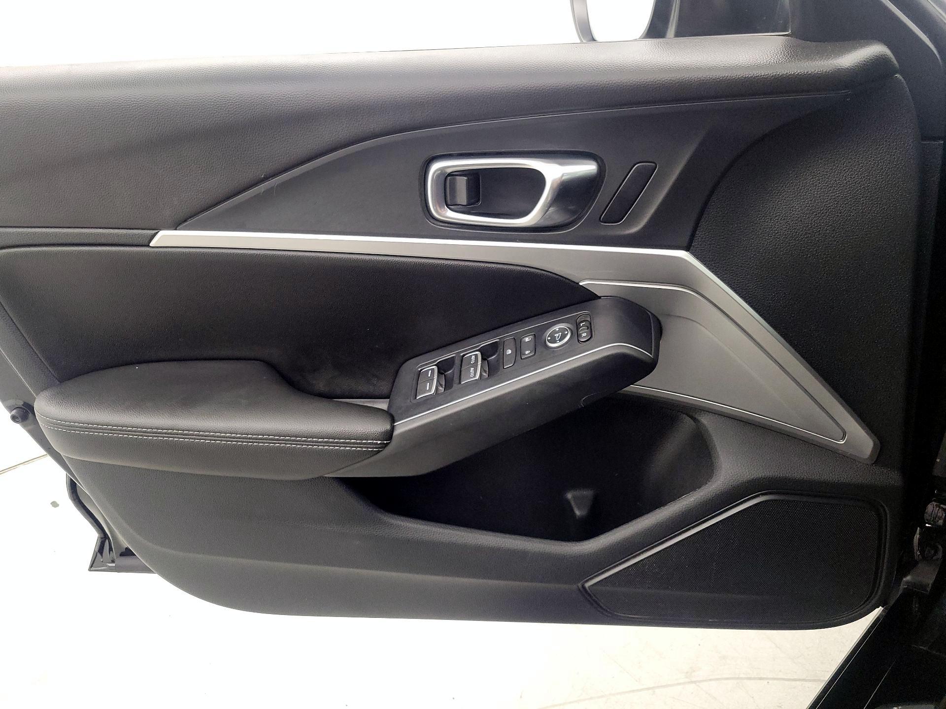 Thumbnail: 2024 Acura Integra - 12