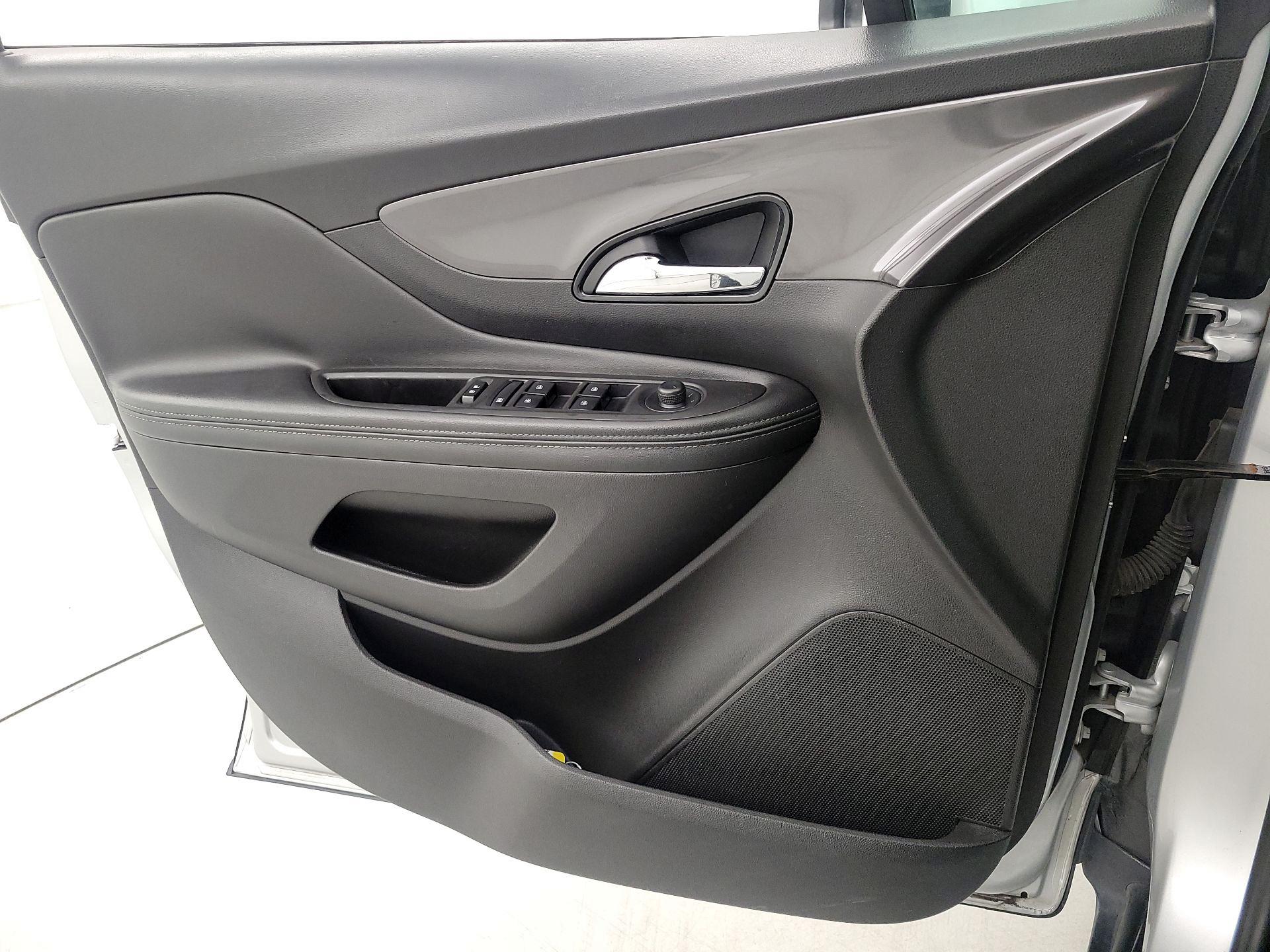 Thumbnail: 2018 Buick Encore - 12