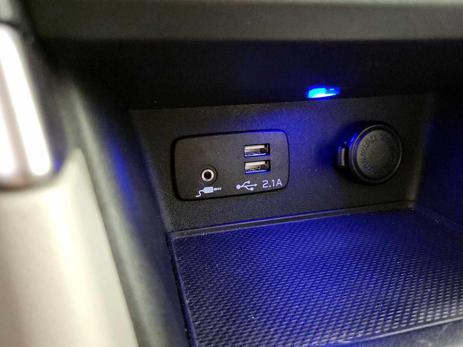 2023 Subaru Forester Premium - Photo 19