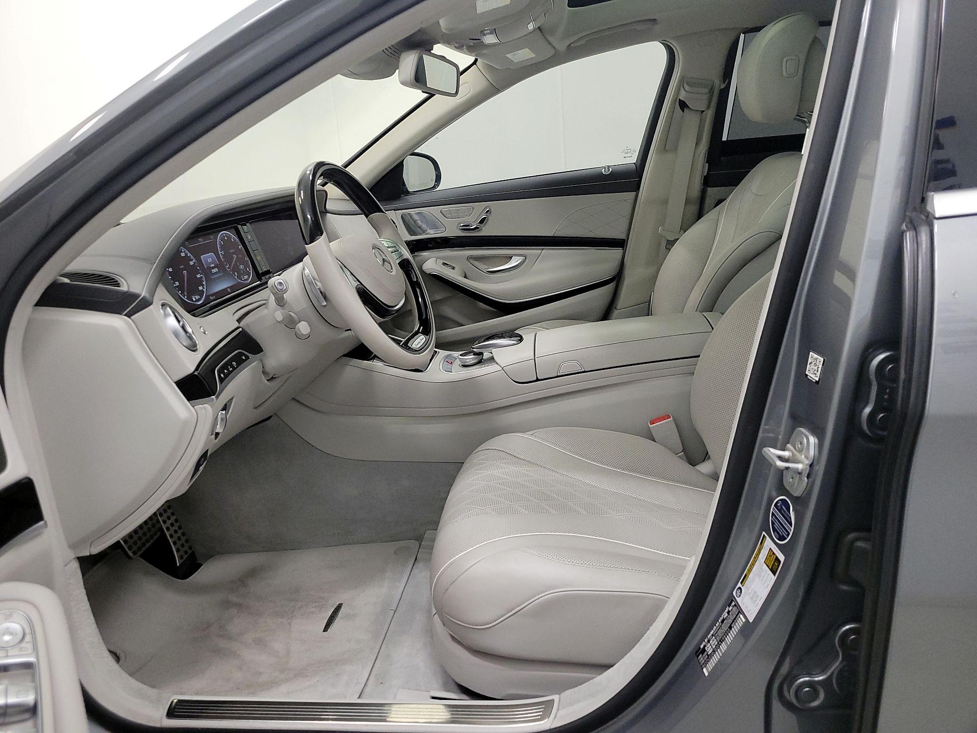 Thumbnail: 2015 Mercedes-Benz S-Class - 11