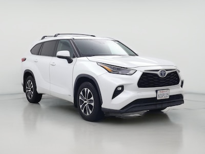 2022 Toyota Highlander Hybrid XLE
