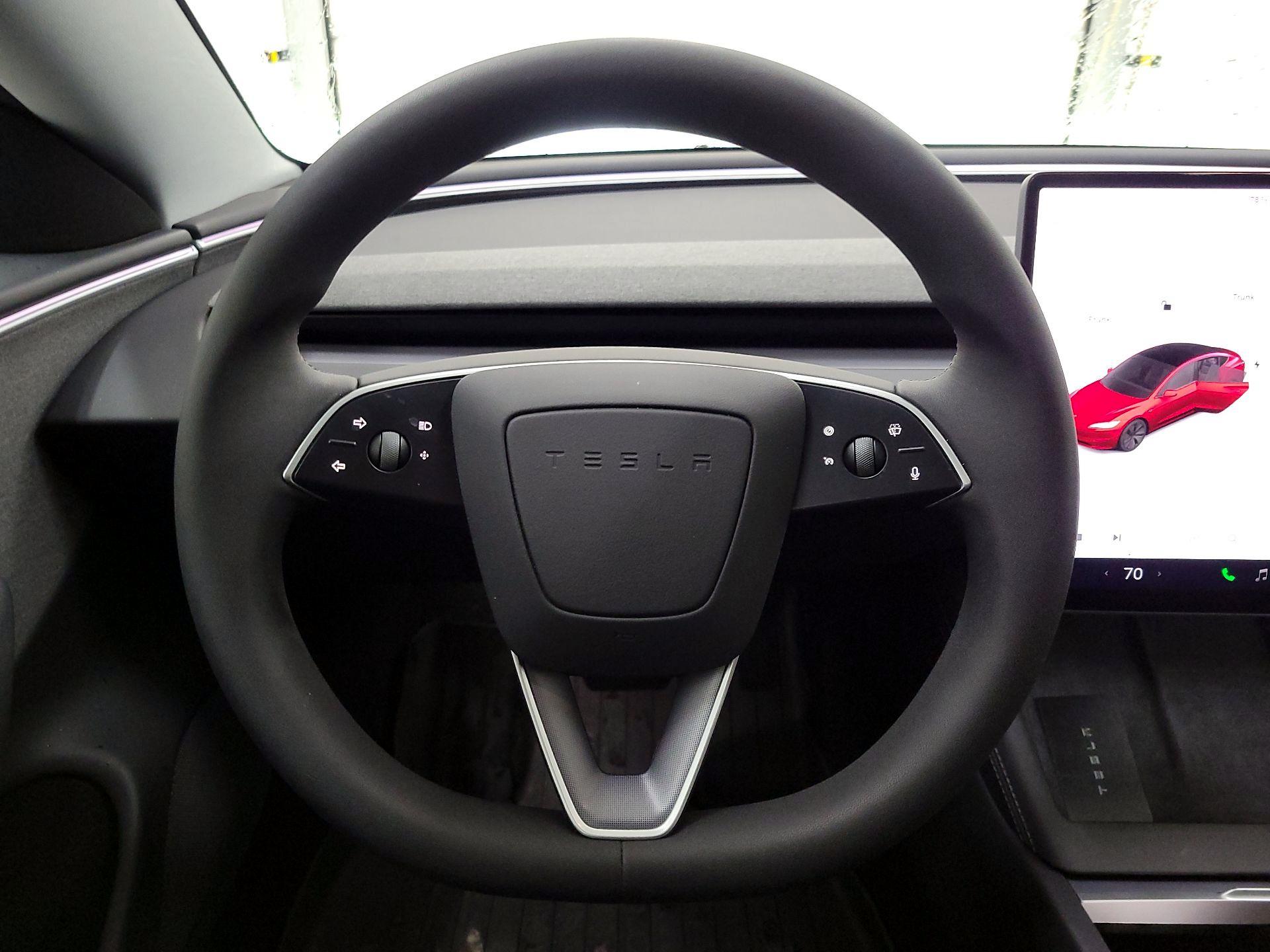 Thumbnail: 2025 Tesla Model 3 - 10