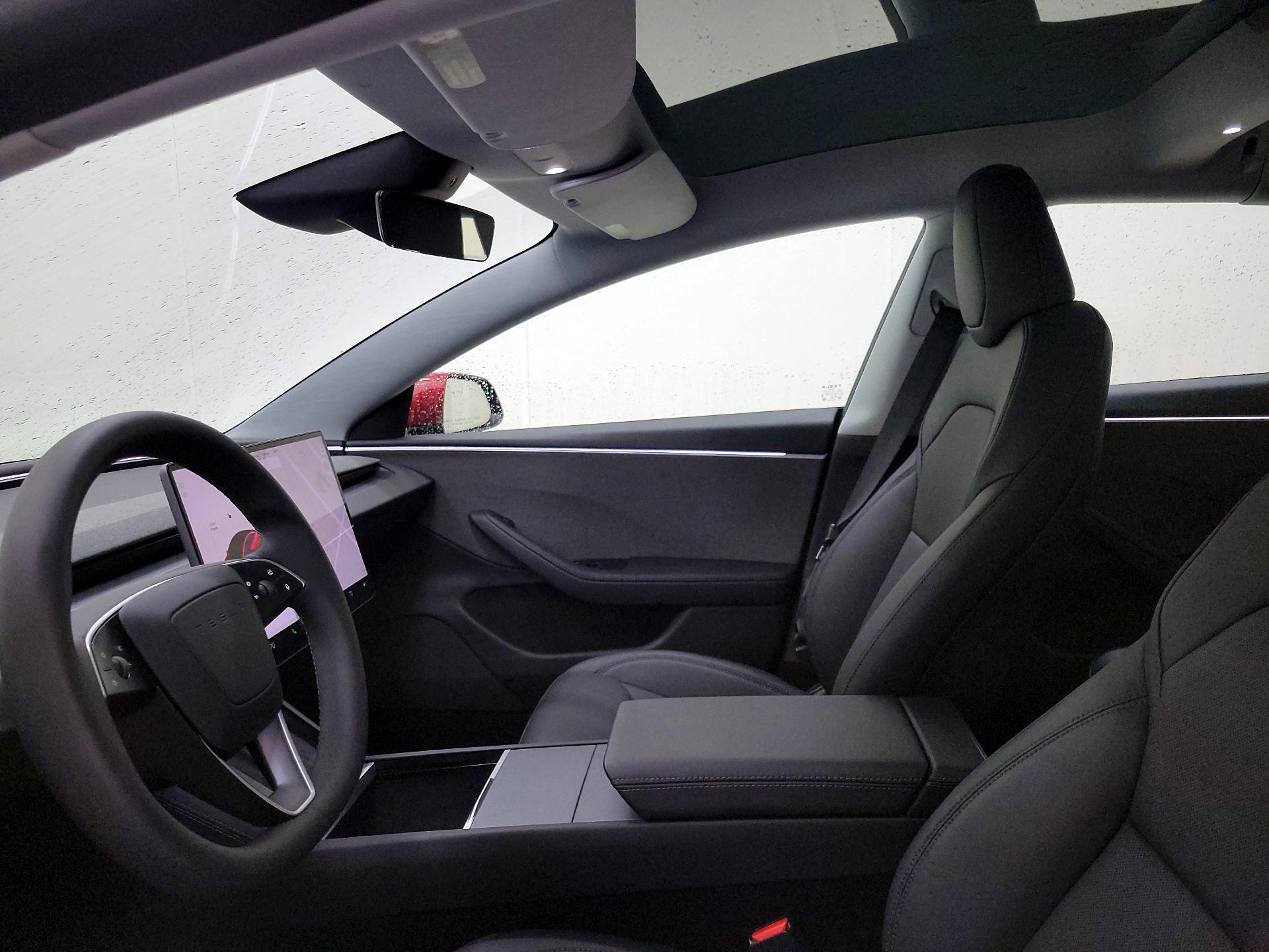 Thumbnail: 2025 Tesla Model 3 - 19