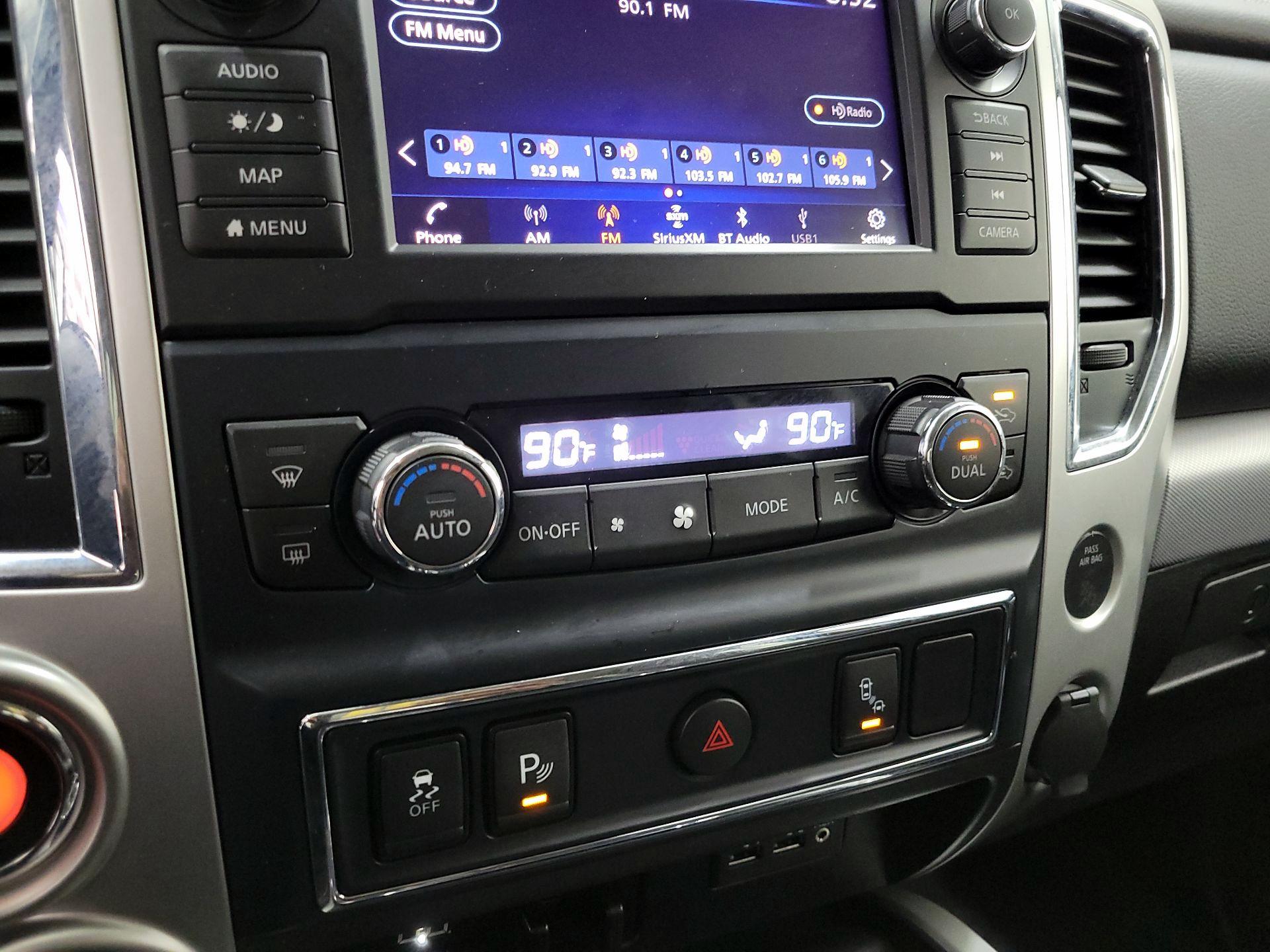 Thumbnail: 2019 Nissan Titan - 16