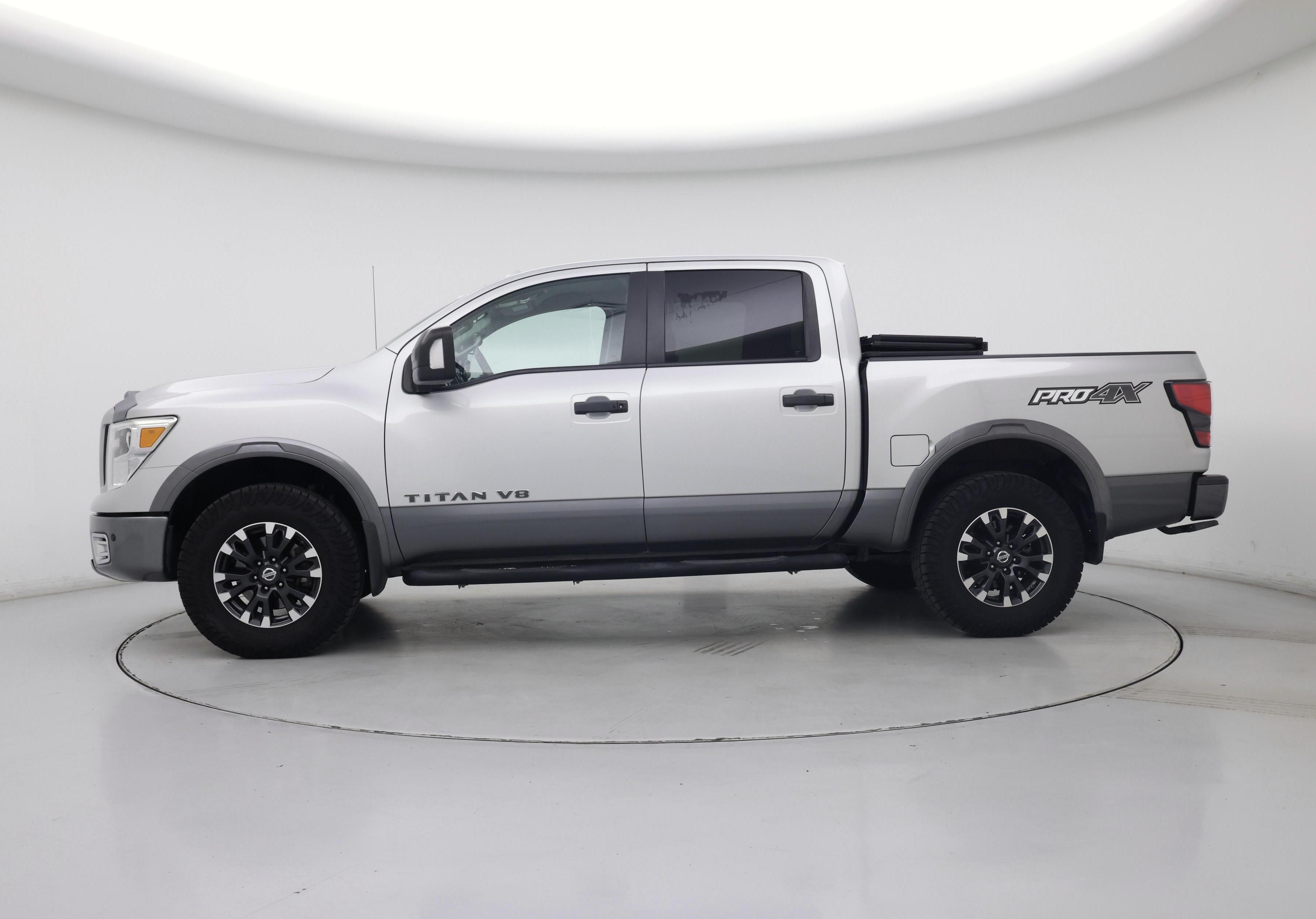 Thumbnail: 2019 Nissan Titan - 3