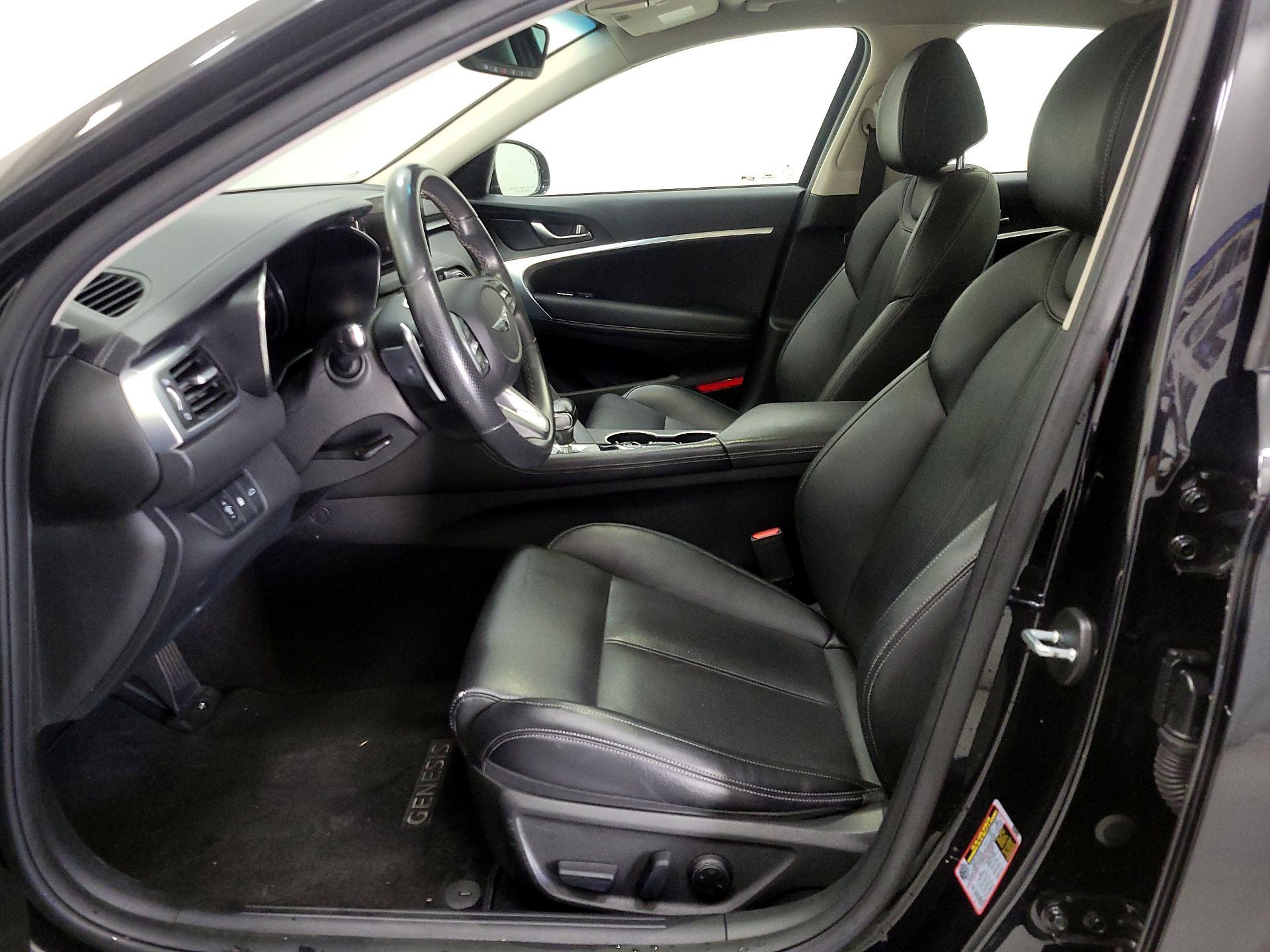 Thumbnail: 2023 Genesis G70 - 11