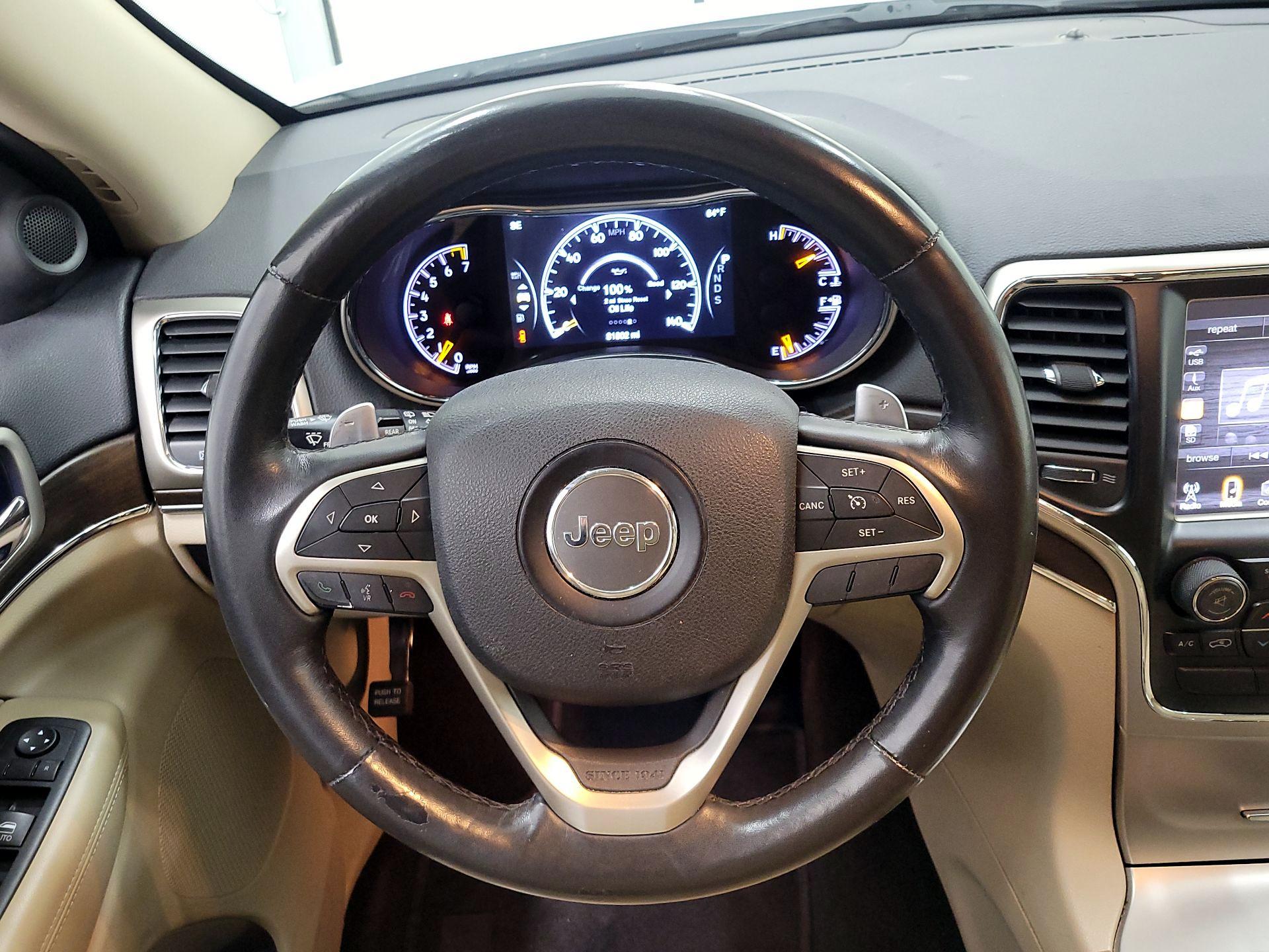 Thumbnail: 2015 Jeep Grand Cherokee - 10