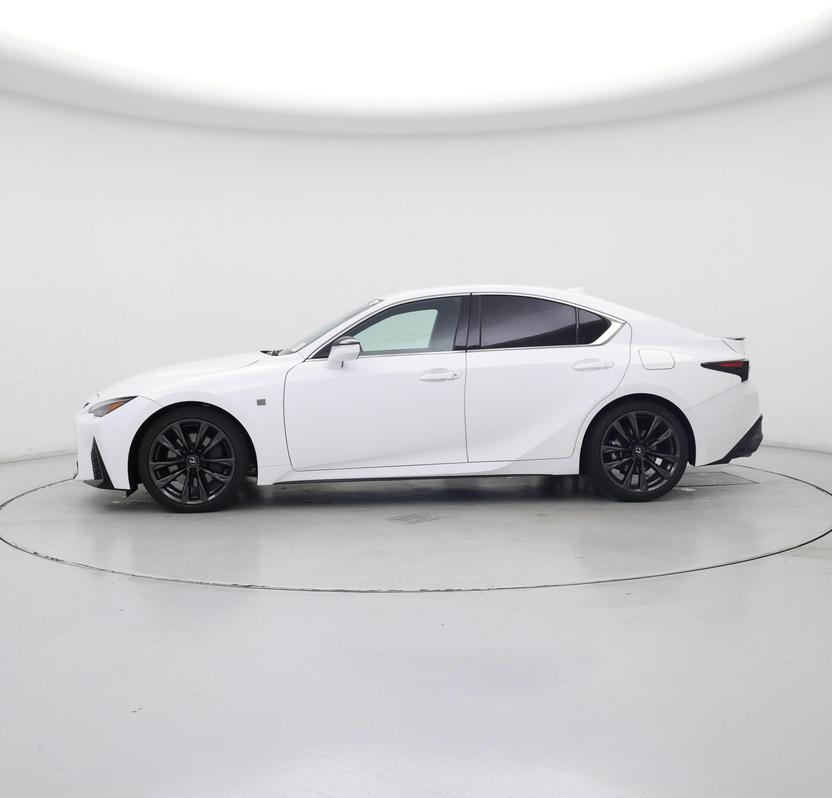 Thumbnail: 2024 Lexus IS - 3