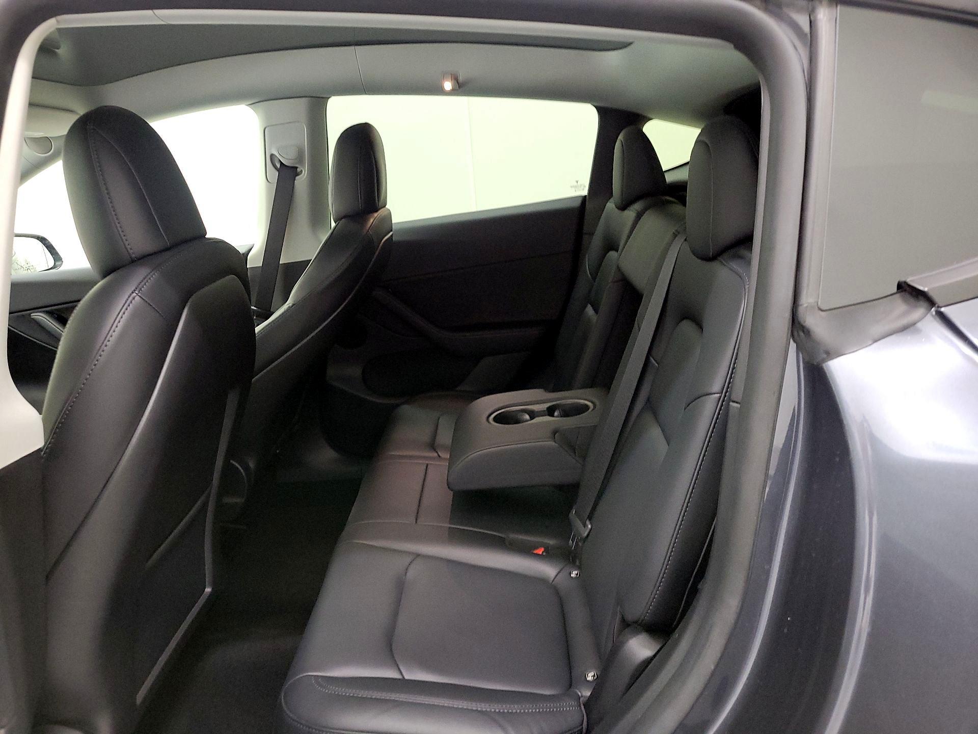 Thumbnail: 2022 Tesla Model Y - 19