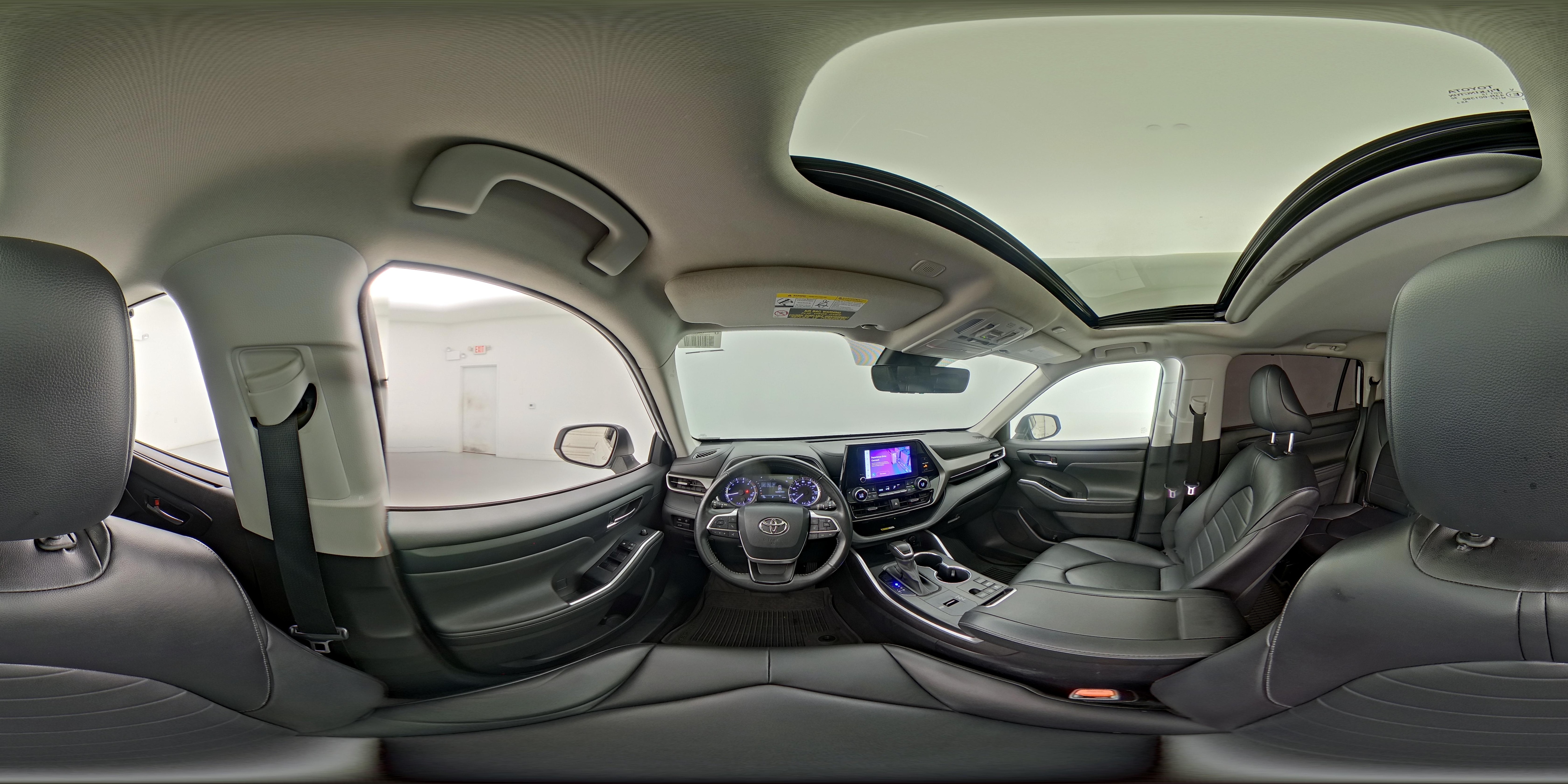 2023 Toyota Highlander XLE - Photo 28