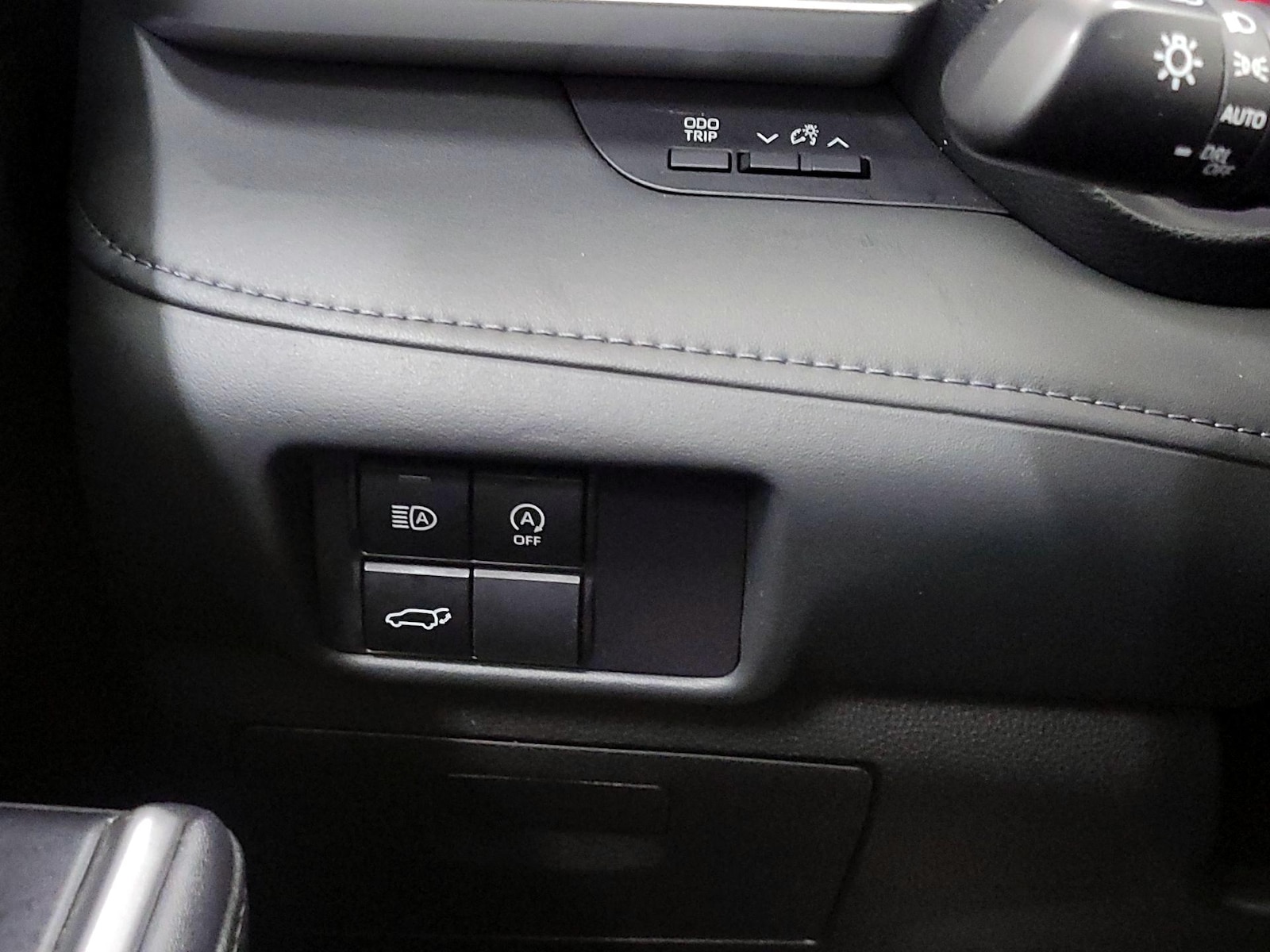 2023 Toyota Highlander XLE - Photo 14
