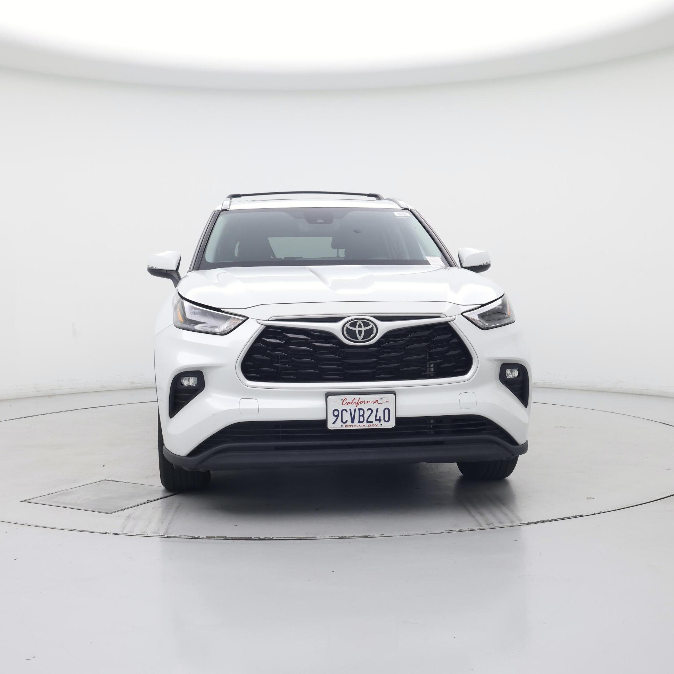 Thumbnail: 2022 Toyota Highlander - 5