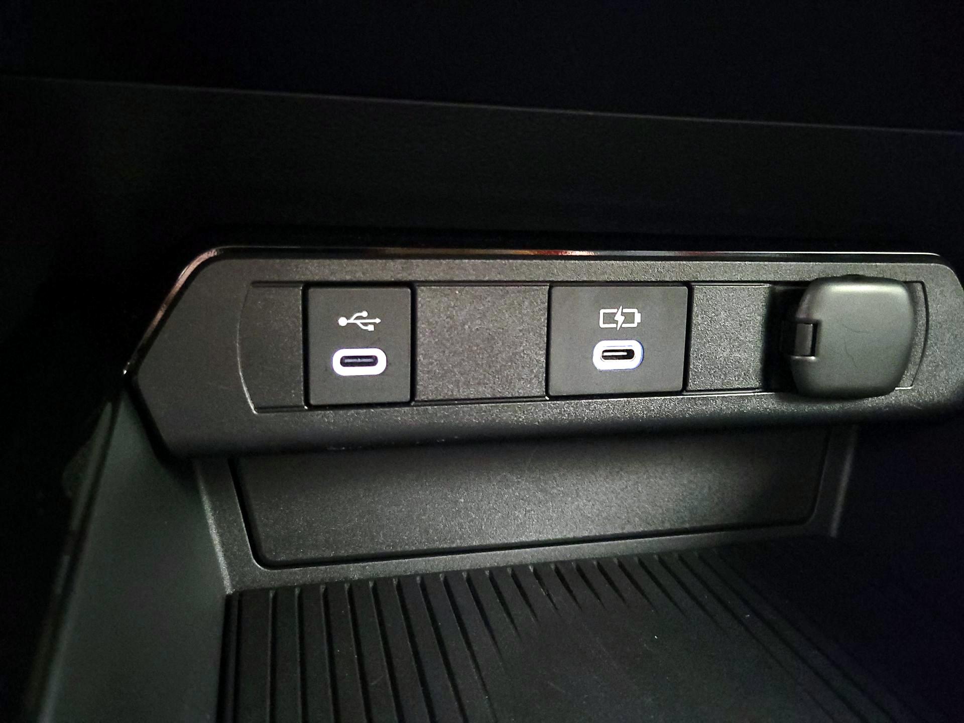 Thumbnail: 2026 Toyota Prius - 18