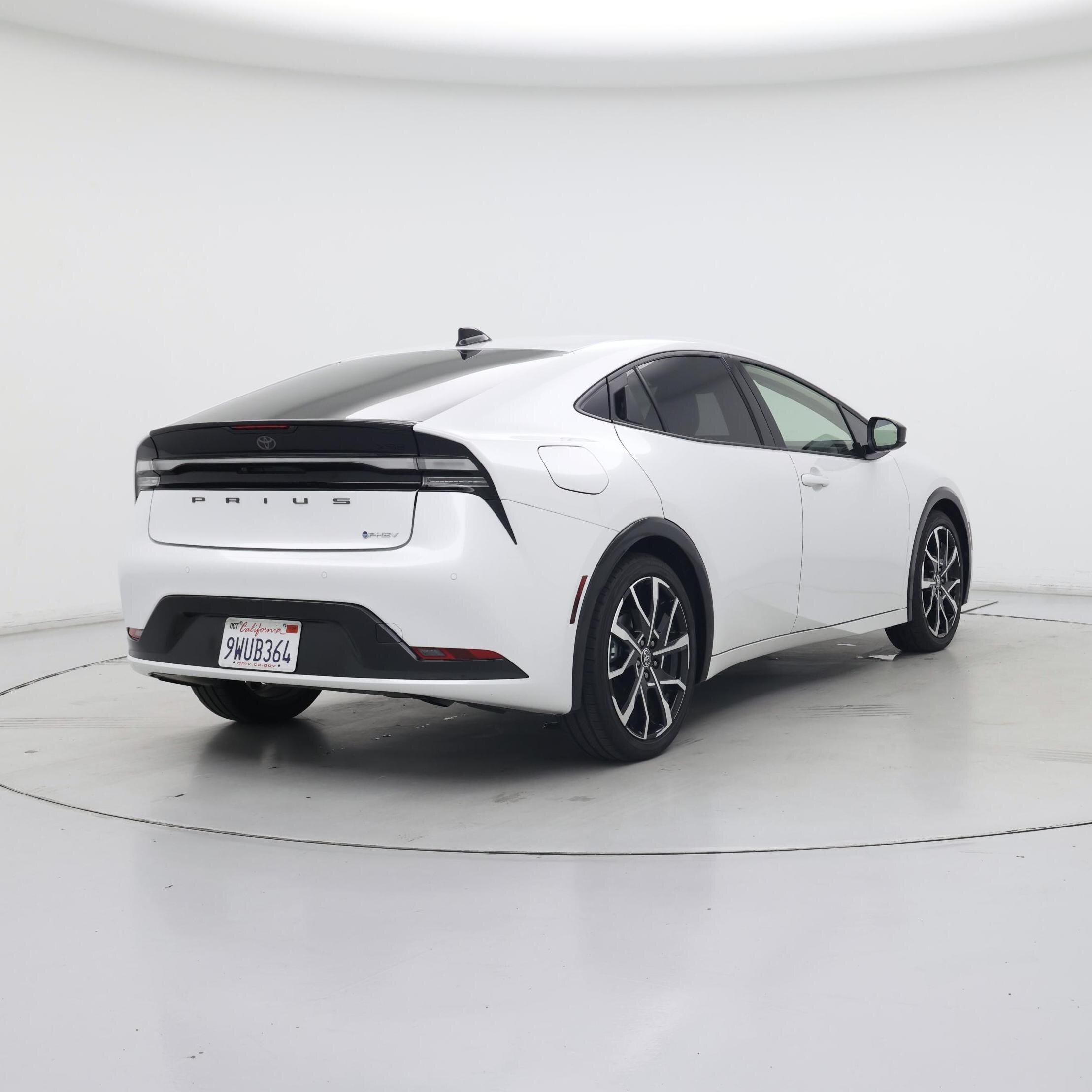 Thumbnail: 2026 Toyota Prius - 8