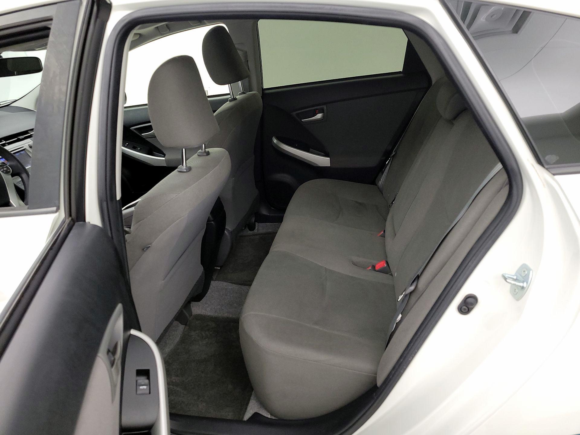 Thumbnail: 2014 Toyota Prius - 20